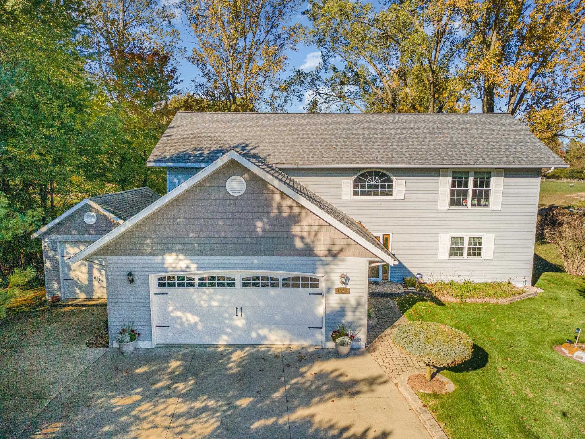 Homes for sale in Lake Isabella, MI | 1057 Crown Point Dr, Lake Isabella, MI 48893 | MLS# 80062882