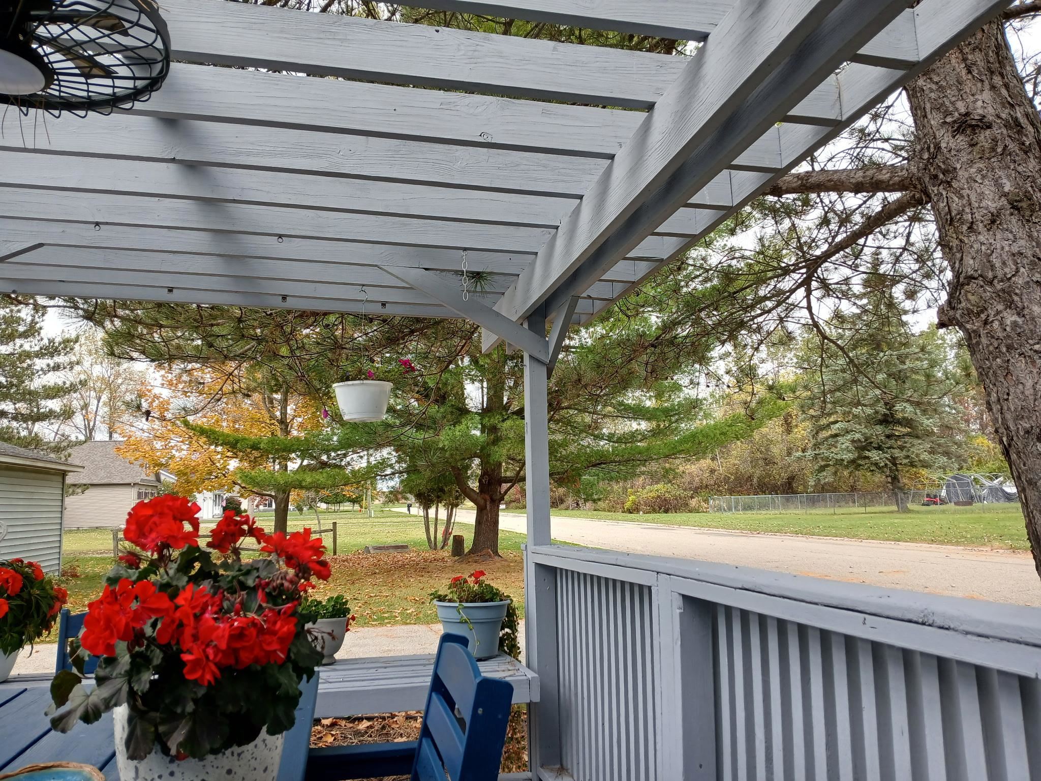 Homes for sale in Au Gres, MI | 806 S Augres River Dr, Au Gres, MI 48703 | MLS# 80062909