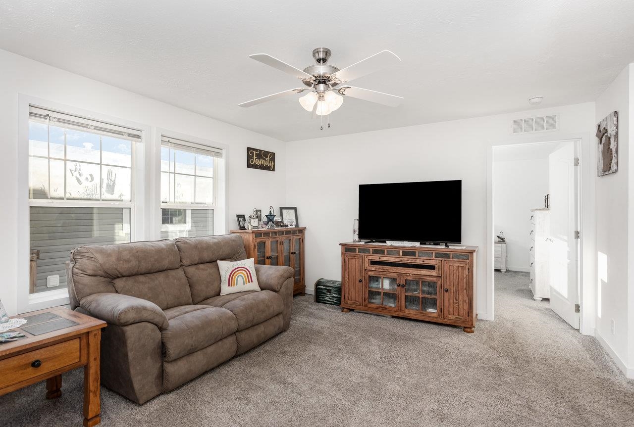 Homes for sale in Mount Pleasant, MI | 1127 Stoneridge Ct, Mount Pleasant, MI 48858 | MLS# 80063010