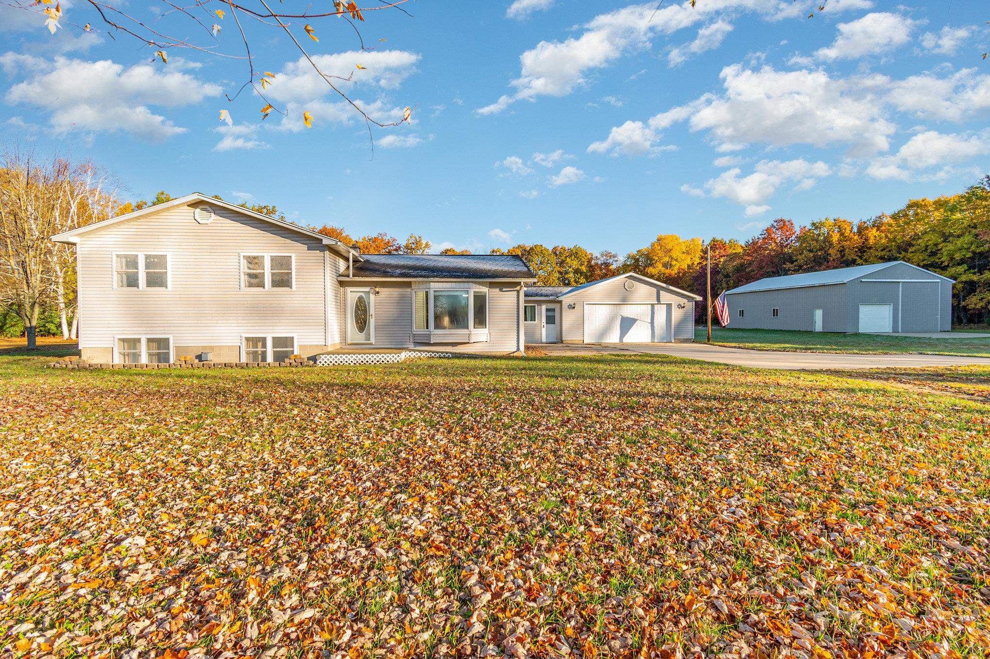 Homes for sale in Farwell, MI | 3534 W Coleman Rd, Farwell, MI 48622 | MLS# 80063197