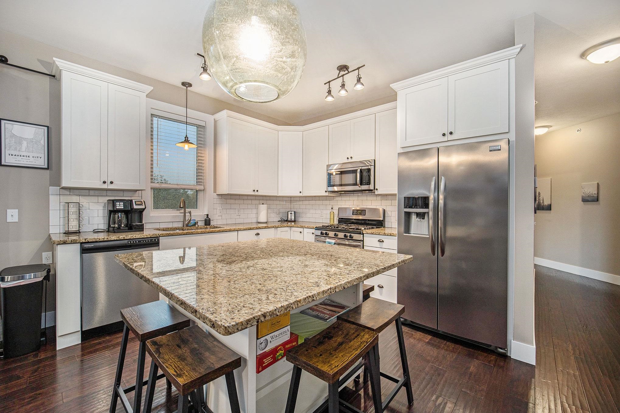 Homes for sale in Traverse City, MI | 115 E Eighth St #16, Traverse City, MI 49684 | MLS# 80063254