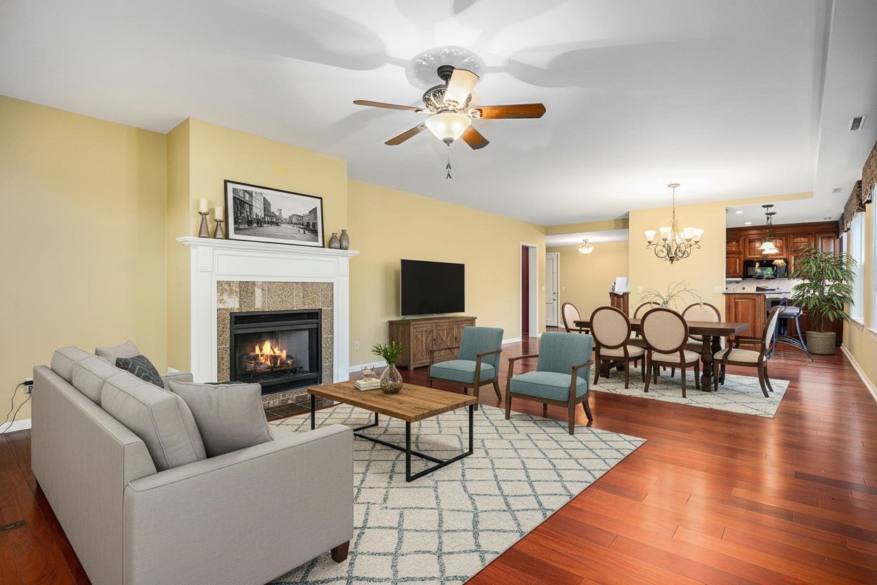 Homes for sale in Kalamazoo, MI | 471 W South St #105, Kalamazoo, MI 49007 | MLS# 80063395