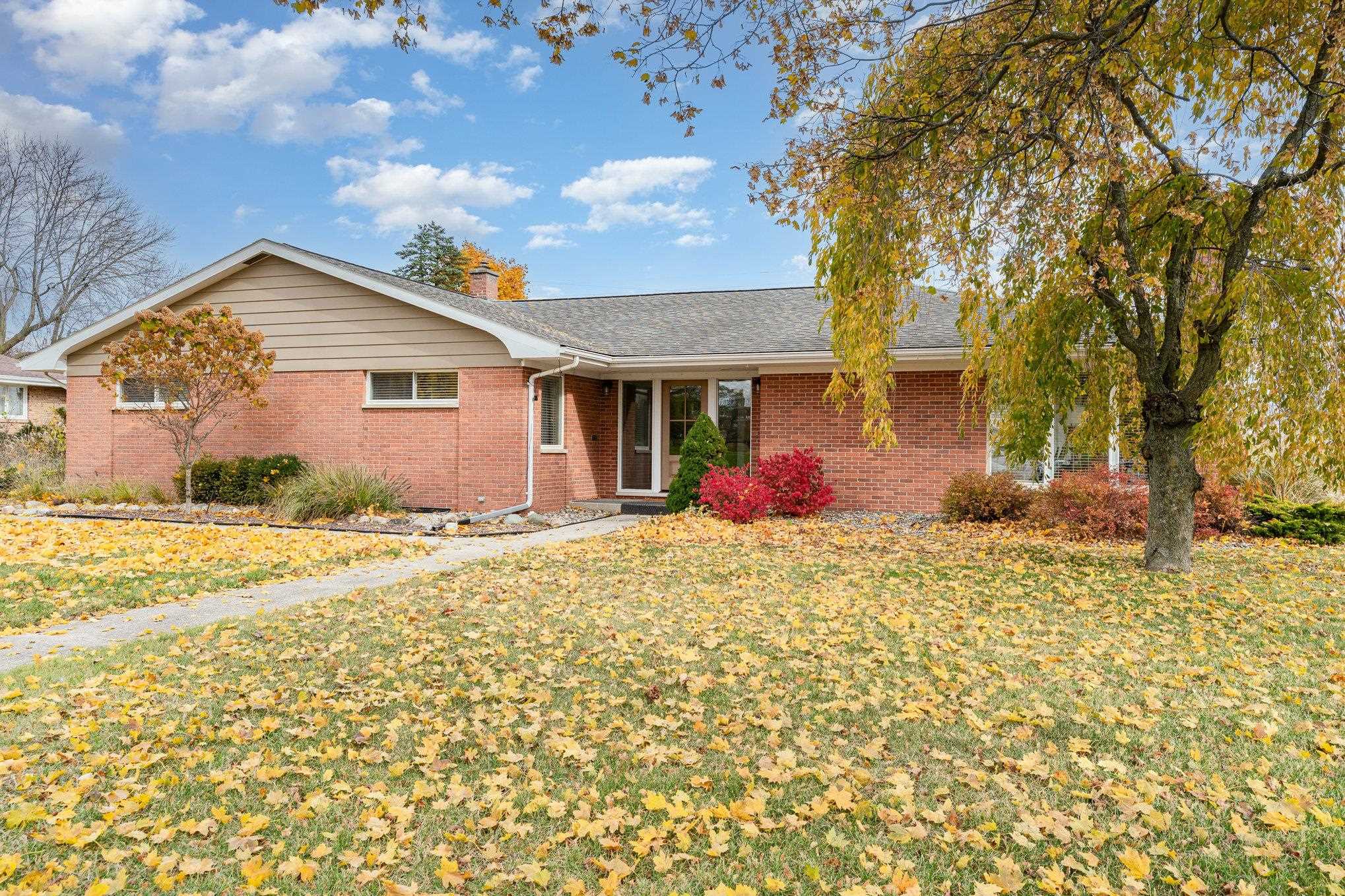 Homes for sale in Alma, MI | 424 Fairlane Dr, Alma, MI 48801 | MLS# 80063621