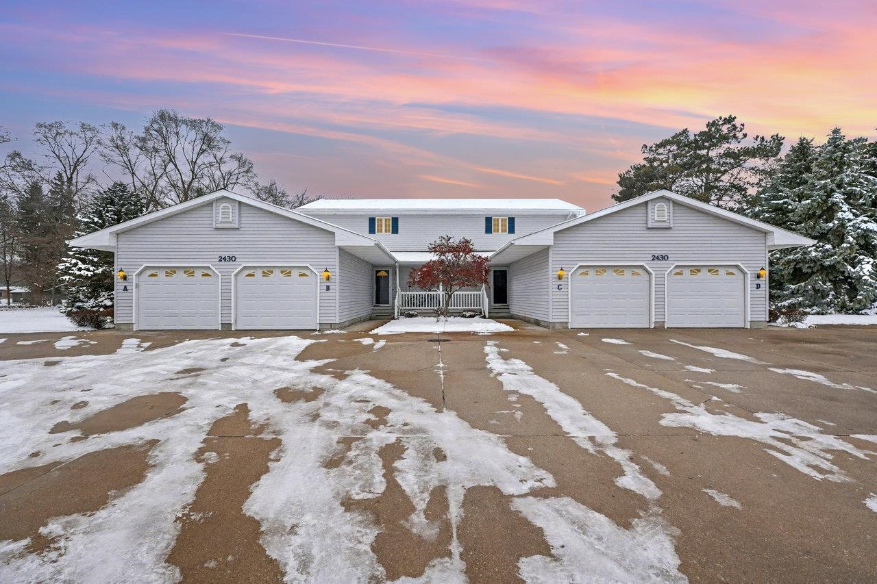 Homes for sale in Mount Pleasant, MI | 2430 Rosewood Dr #B, Mount Pleasant, MI 48858 | MLS# 80064163