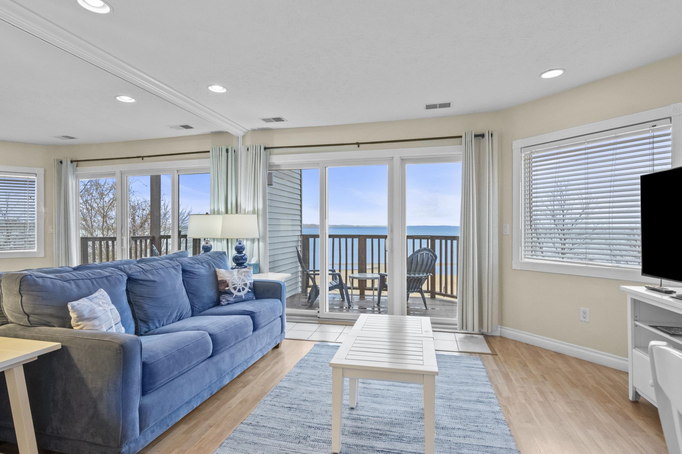 Homes for sale in Traverse City, MI | 1995 Us 31 N #220, Traverse City, MI 49686 | MLS# 80064167