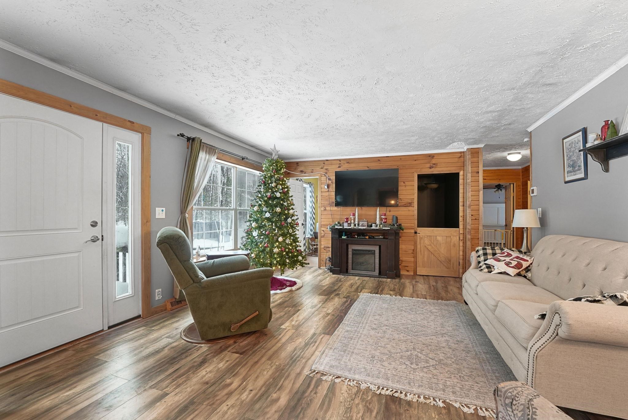 Homes for sale in Interlochen, MI | 9763 Silny Rd, Interlochen, MI 49643 | MLS# 80064171