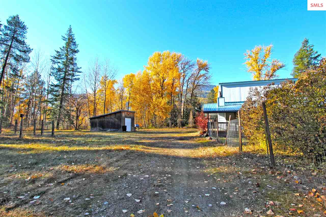 3816 Upper Pack River Rd, Sandpoint, ID 83864 (Sold NYStateMLS Listing 10438557)