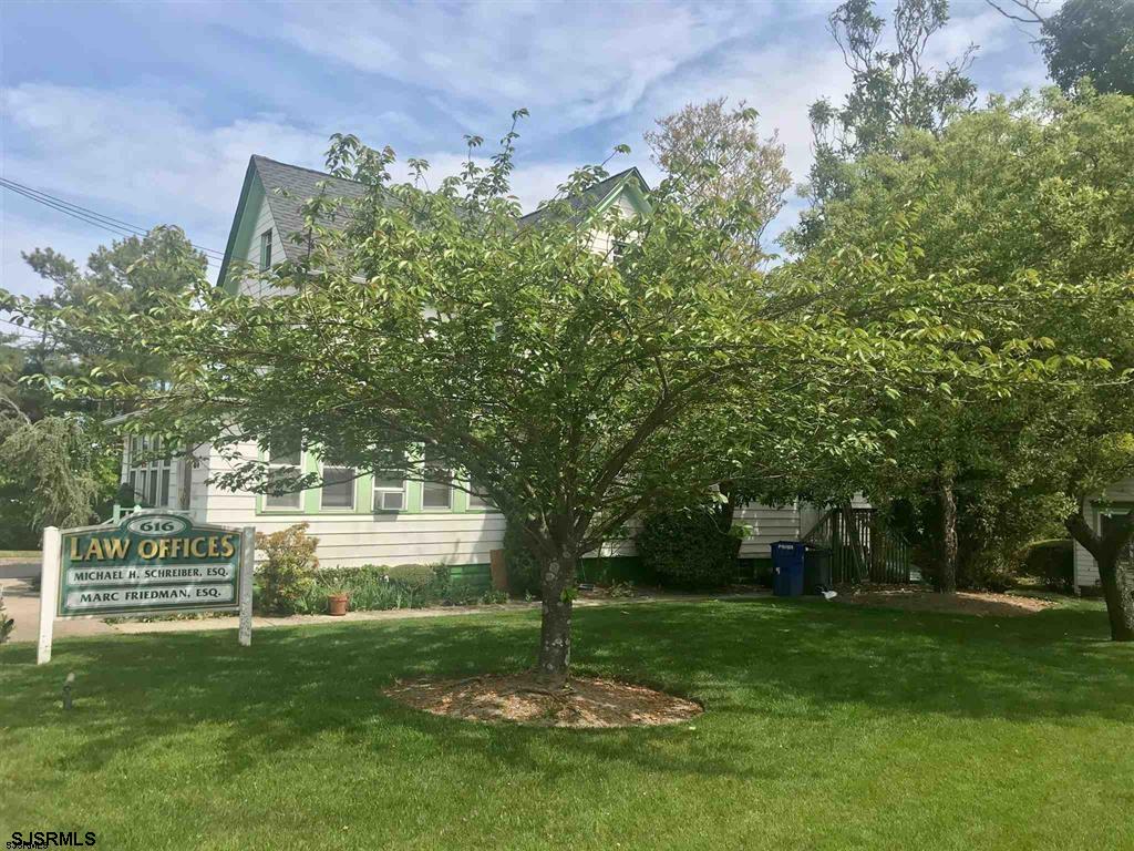 616 W Ocean Heights Avenue - Picture 2