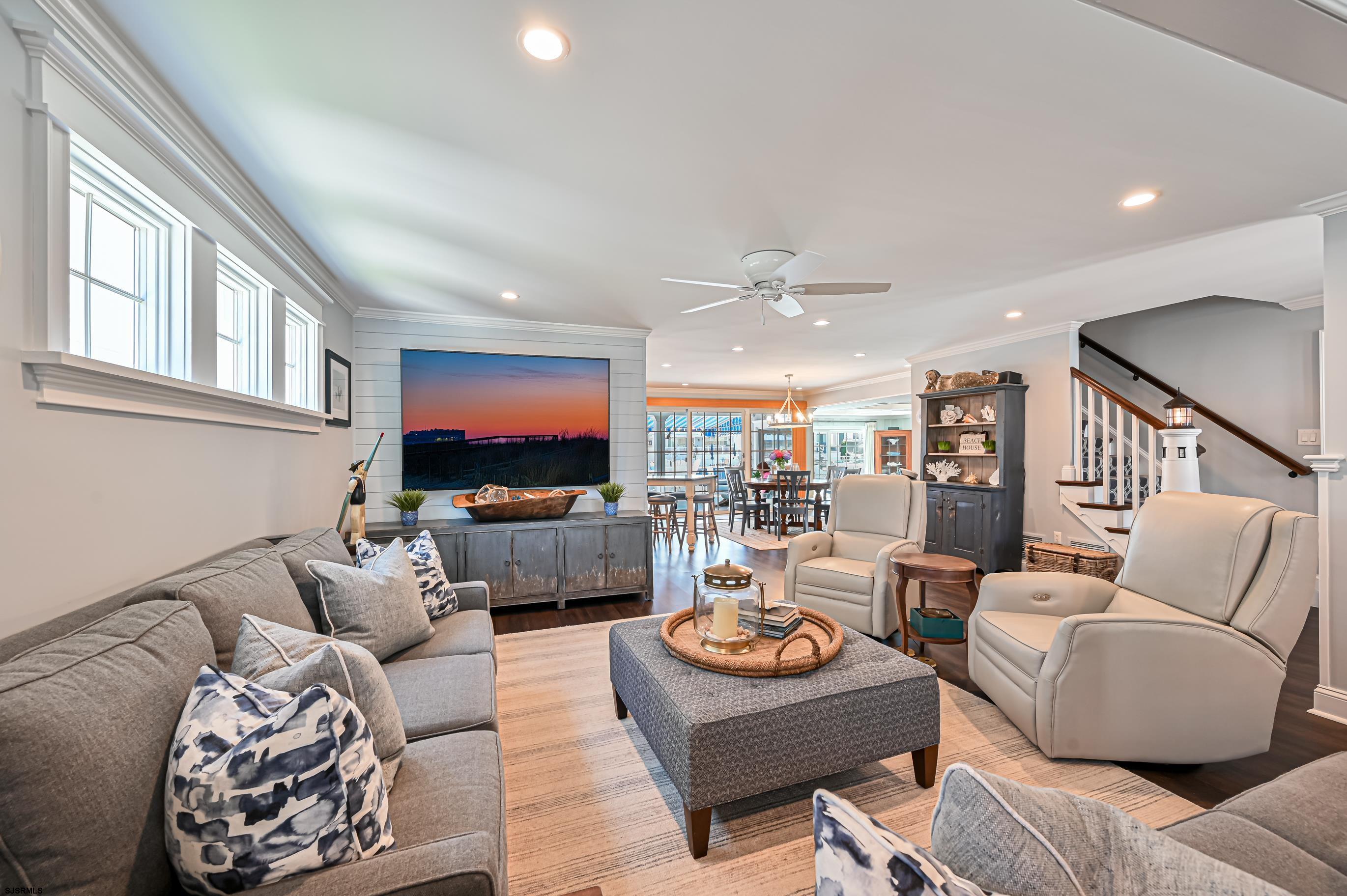 9 Coral Ln
