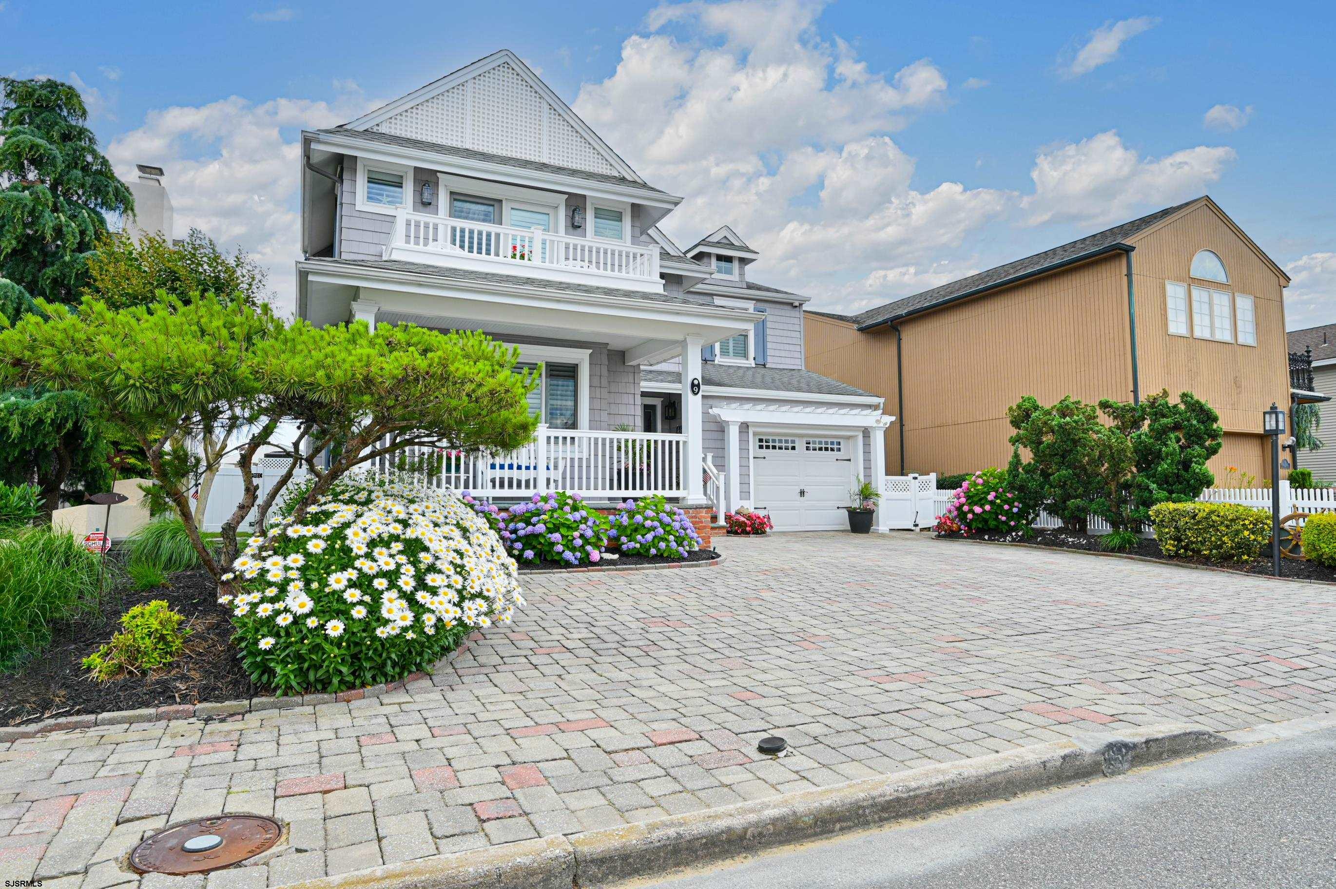 9 Coral Ln - Picture 2