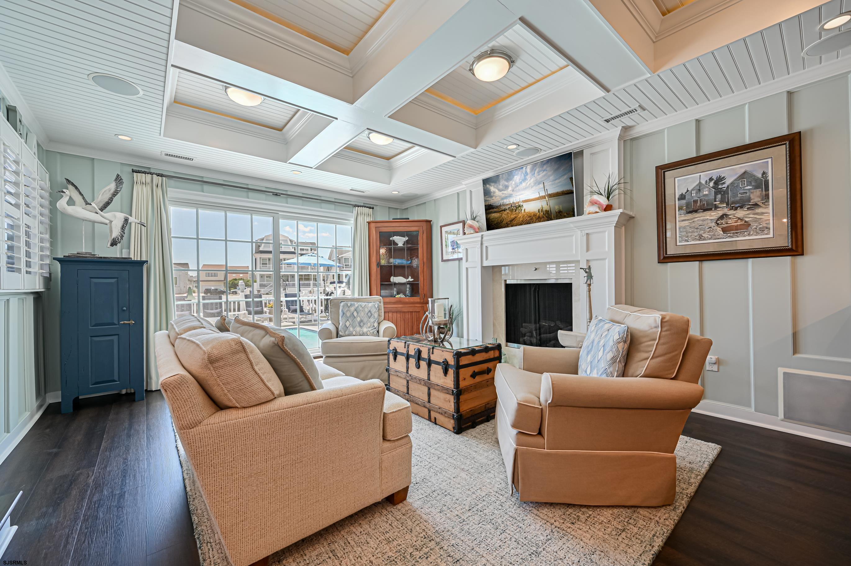 9 Coral Ln