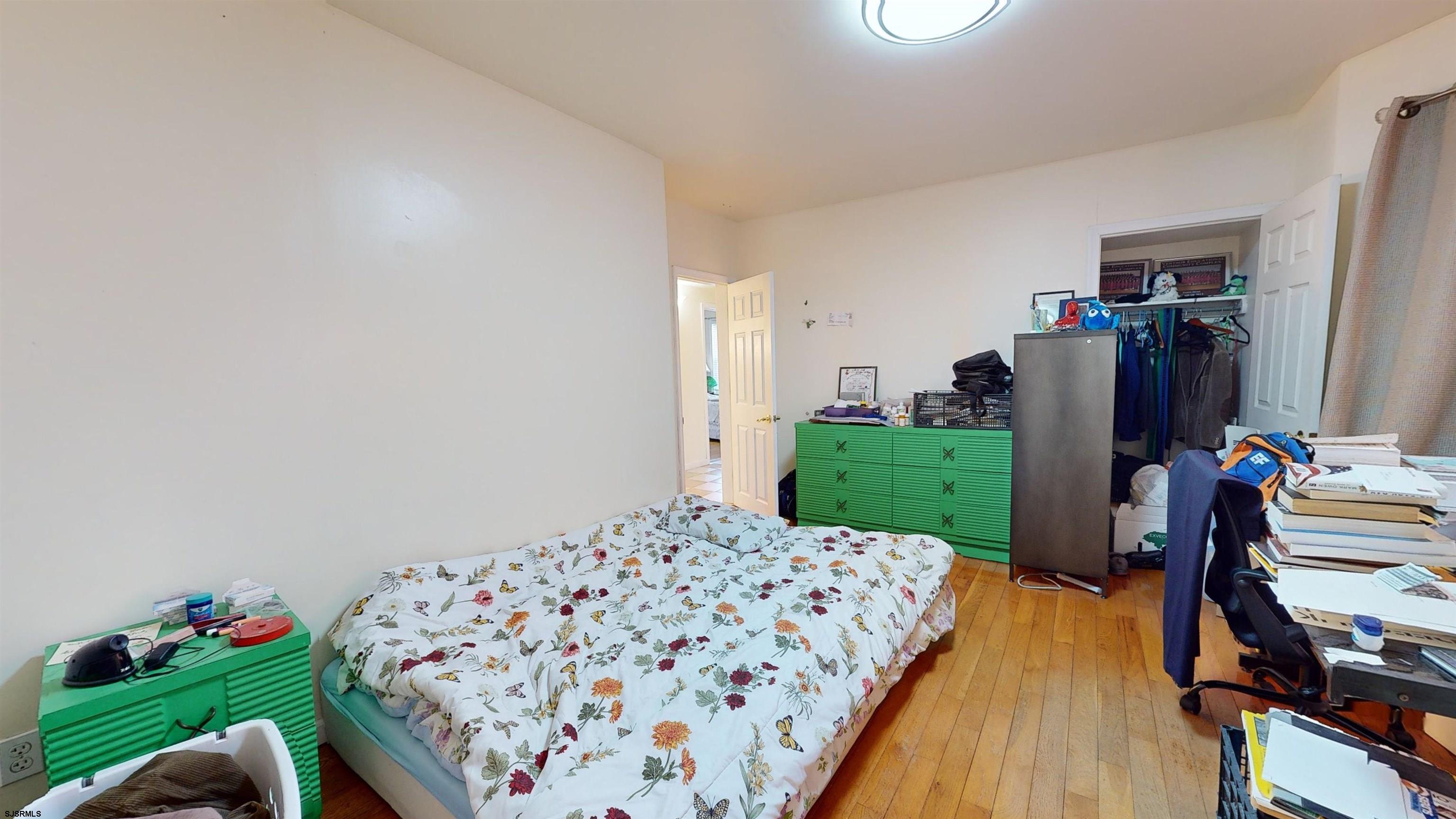 18 S Jackson Avenue