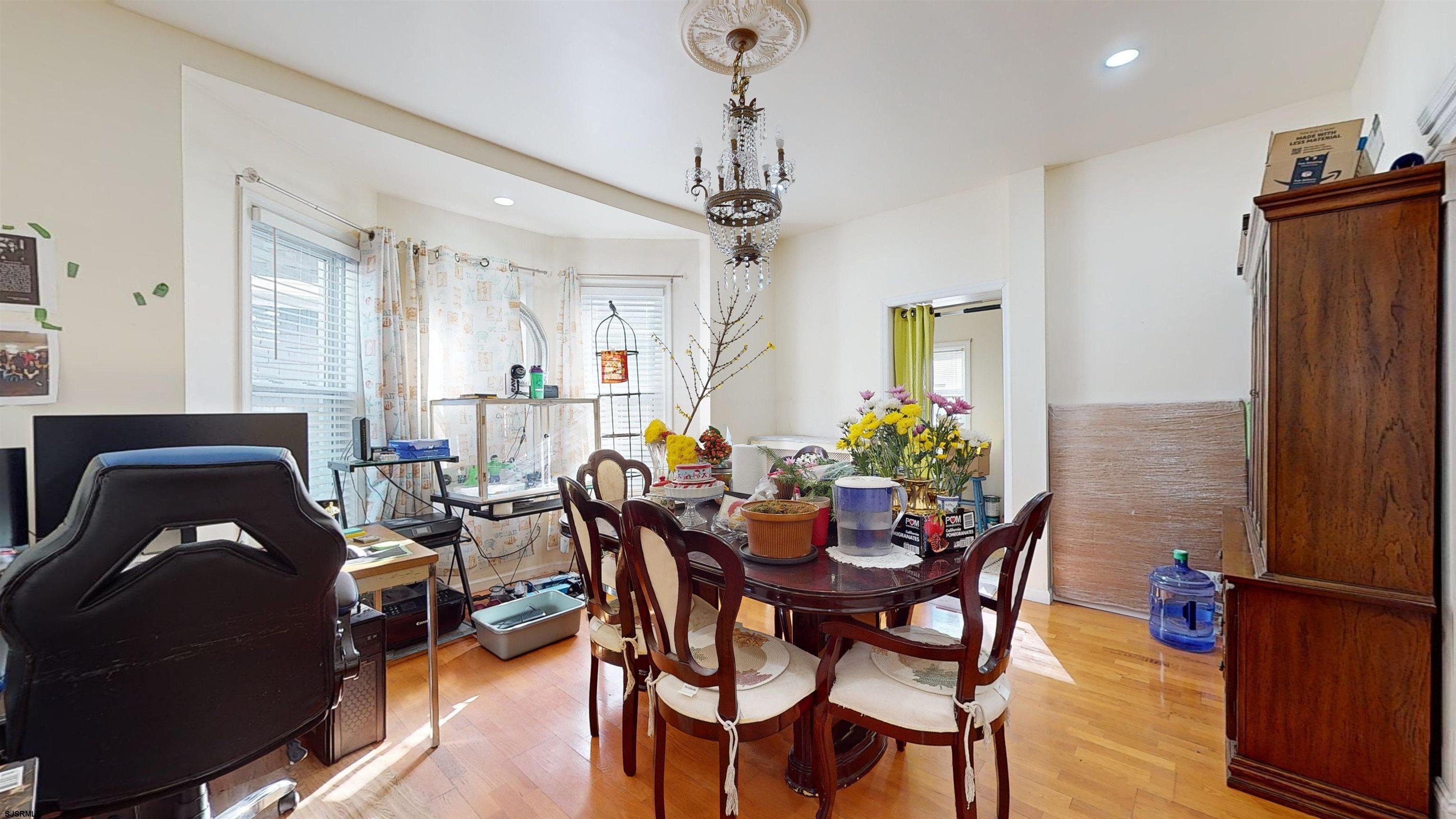 18 S Jackson Avenue
