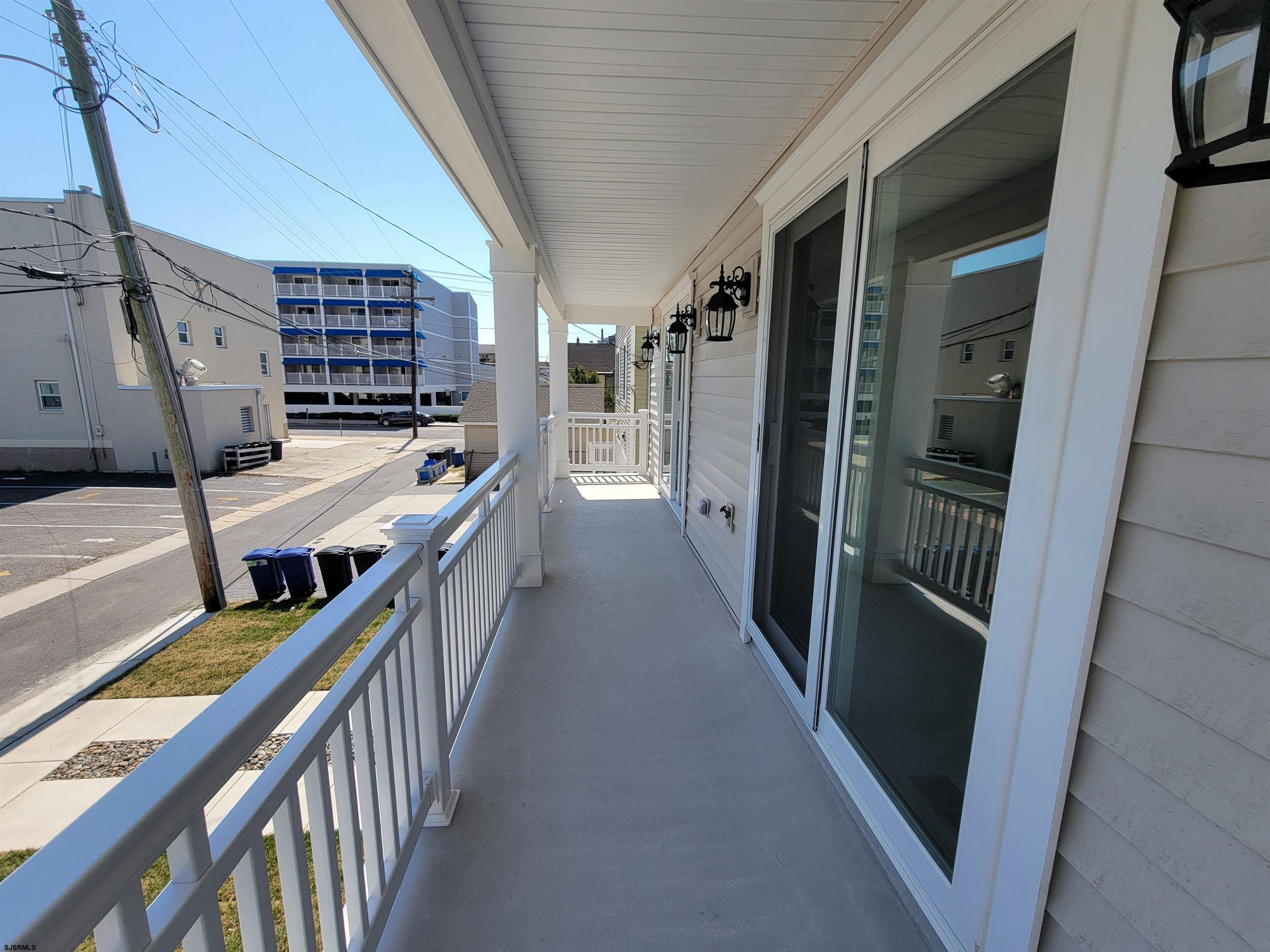 939 Central Avenue