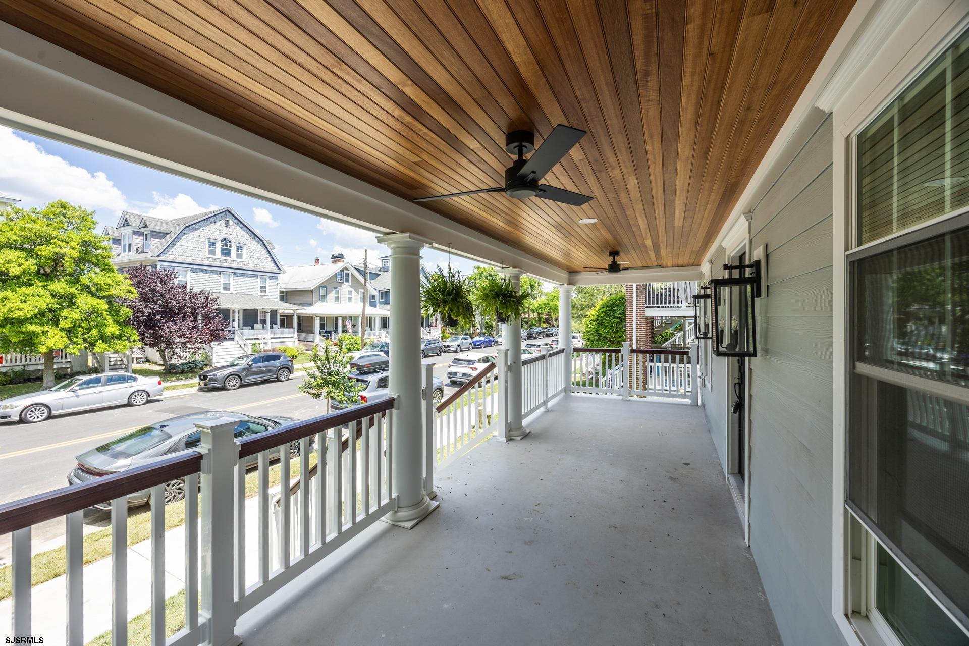 341 Central Avenue - Picture 4