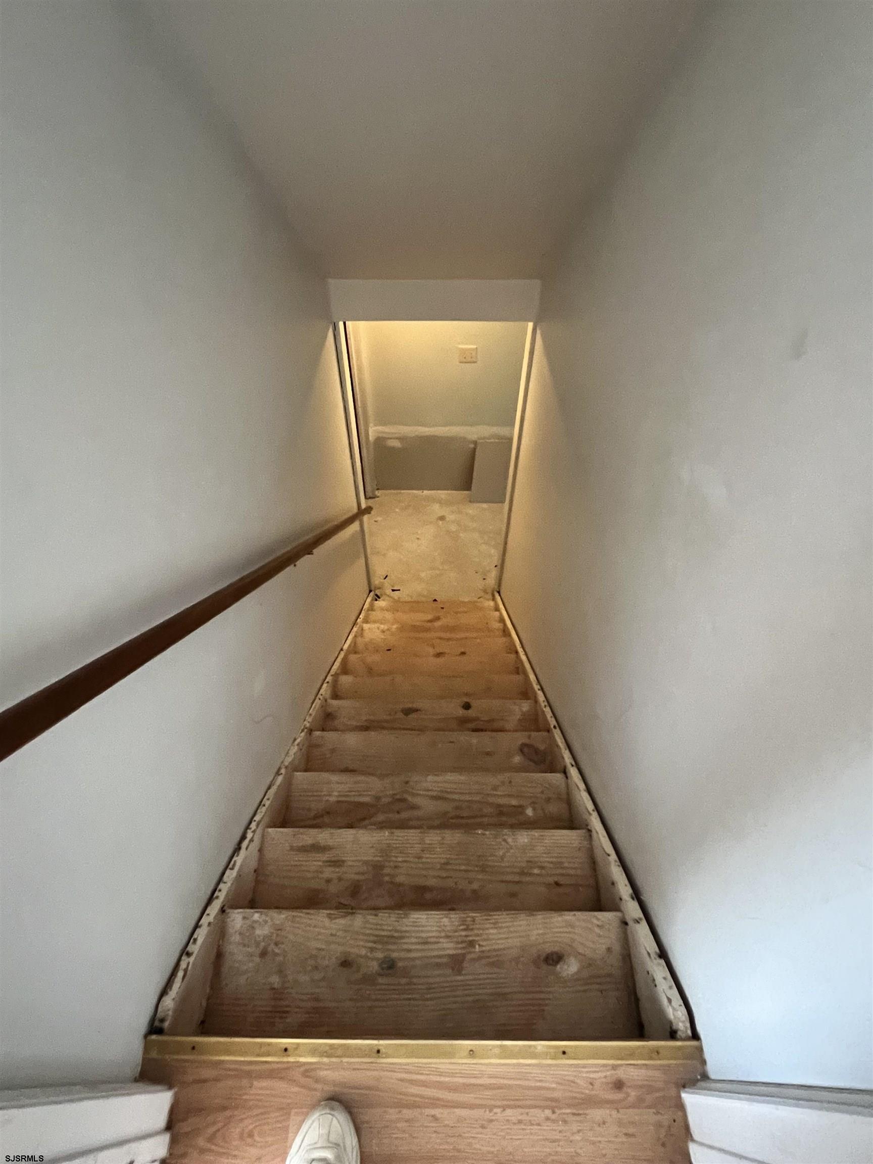 2 Heritage Ter Terrace