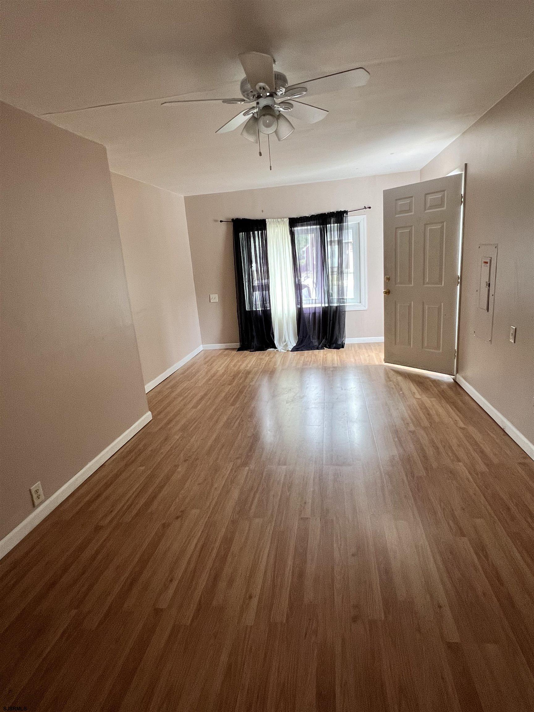 2 Heritage Ter Terrace - Picture 3