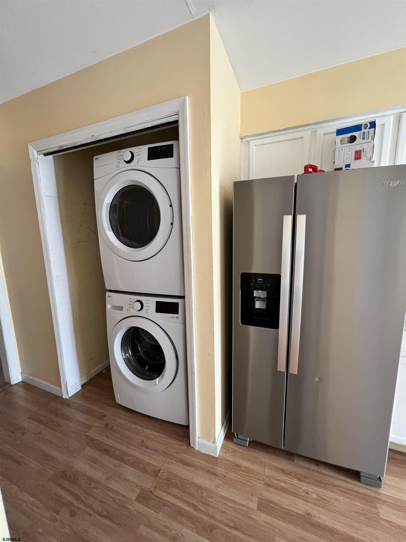 2 Heritage Ter Terrace