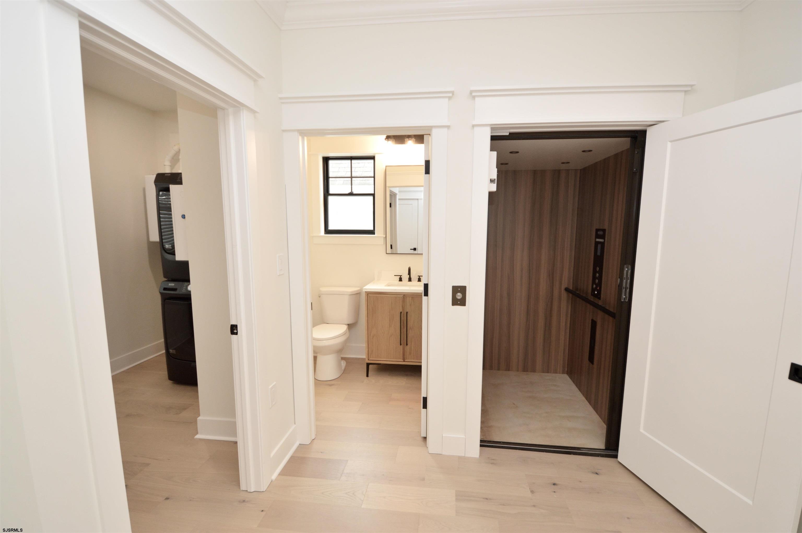 331 W 16th Avenue