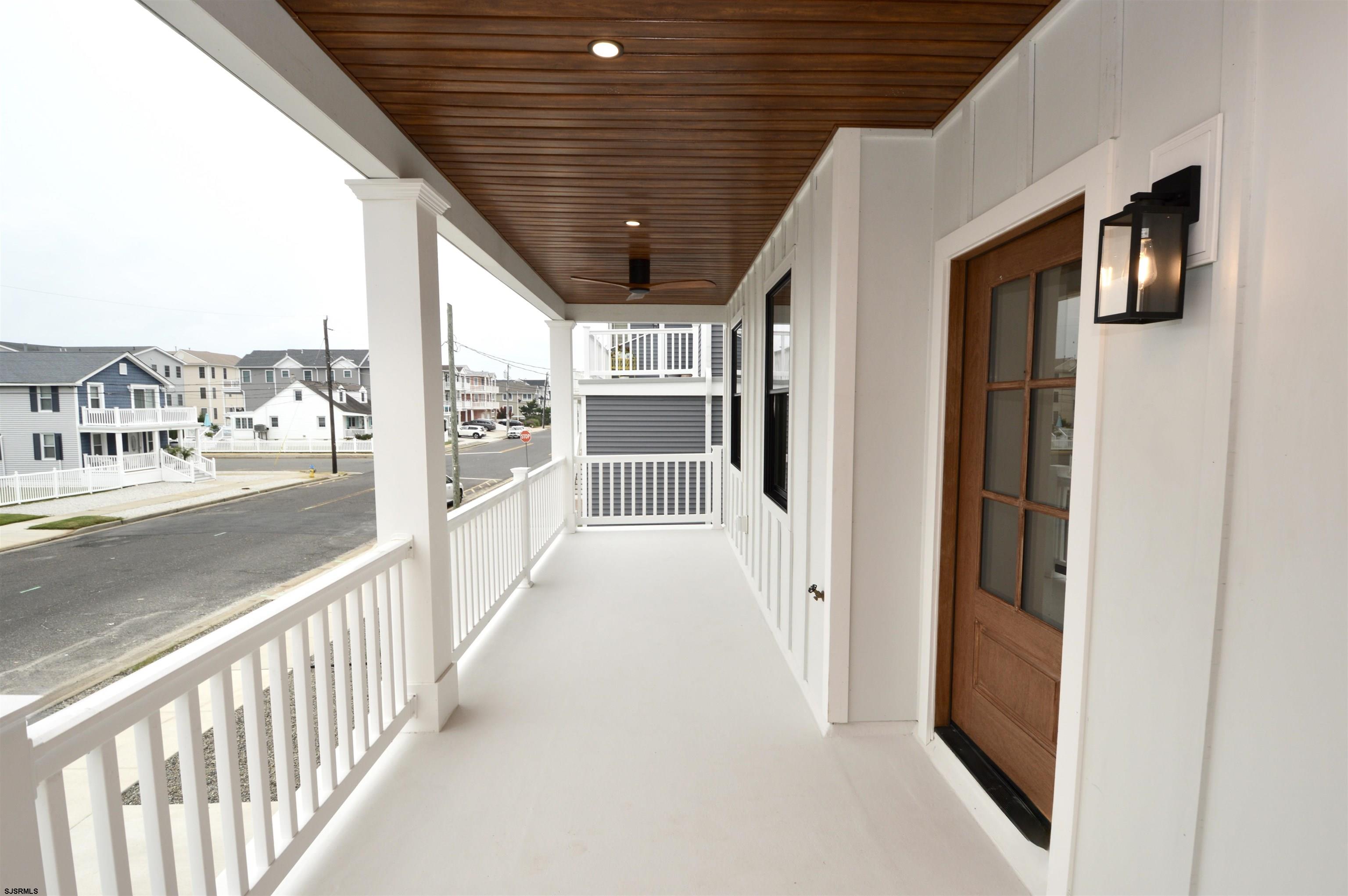 331 W 16th Avenue - Picture 3