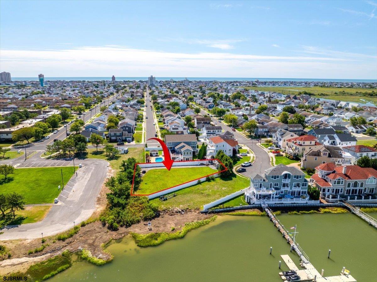 907 N Burghley Avenue - Picture 1