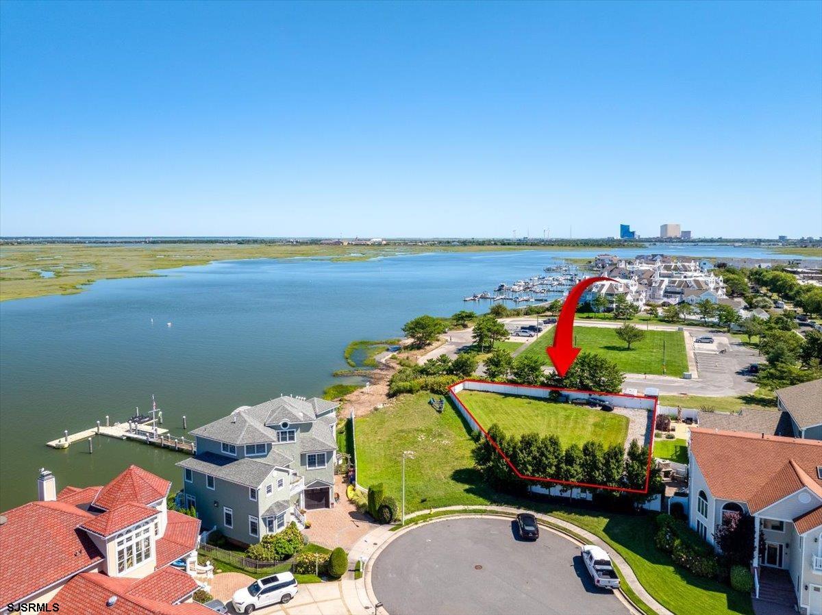 907 N Burghley Avenue - Picture 3