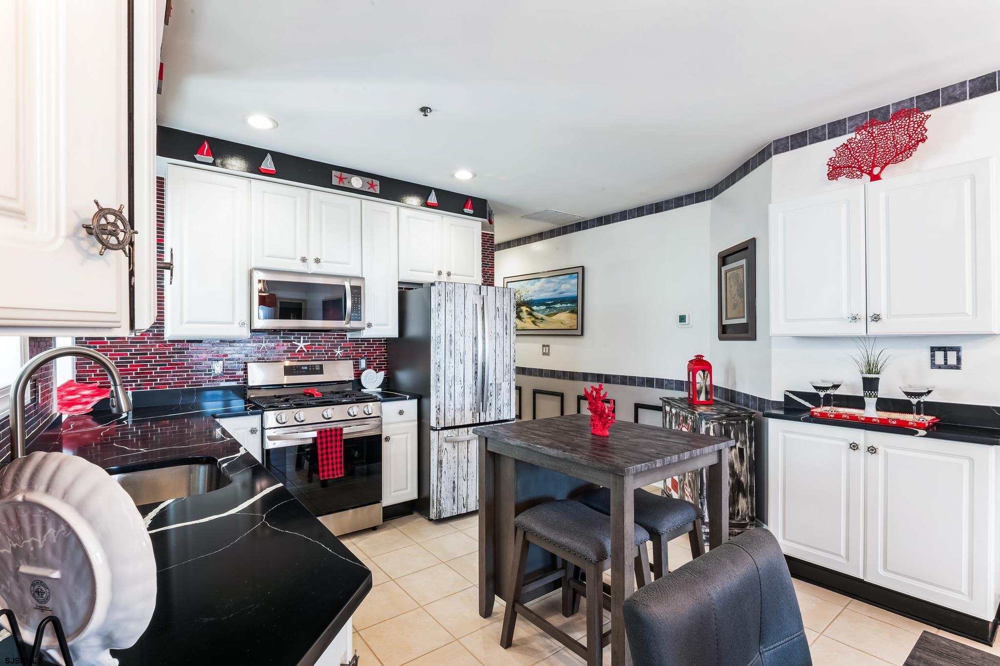 5307 Atlantic Avenue