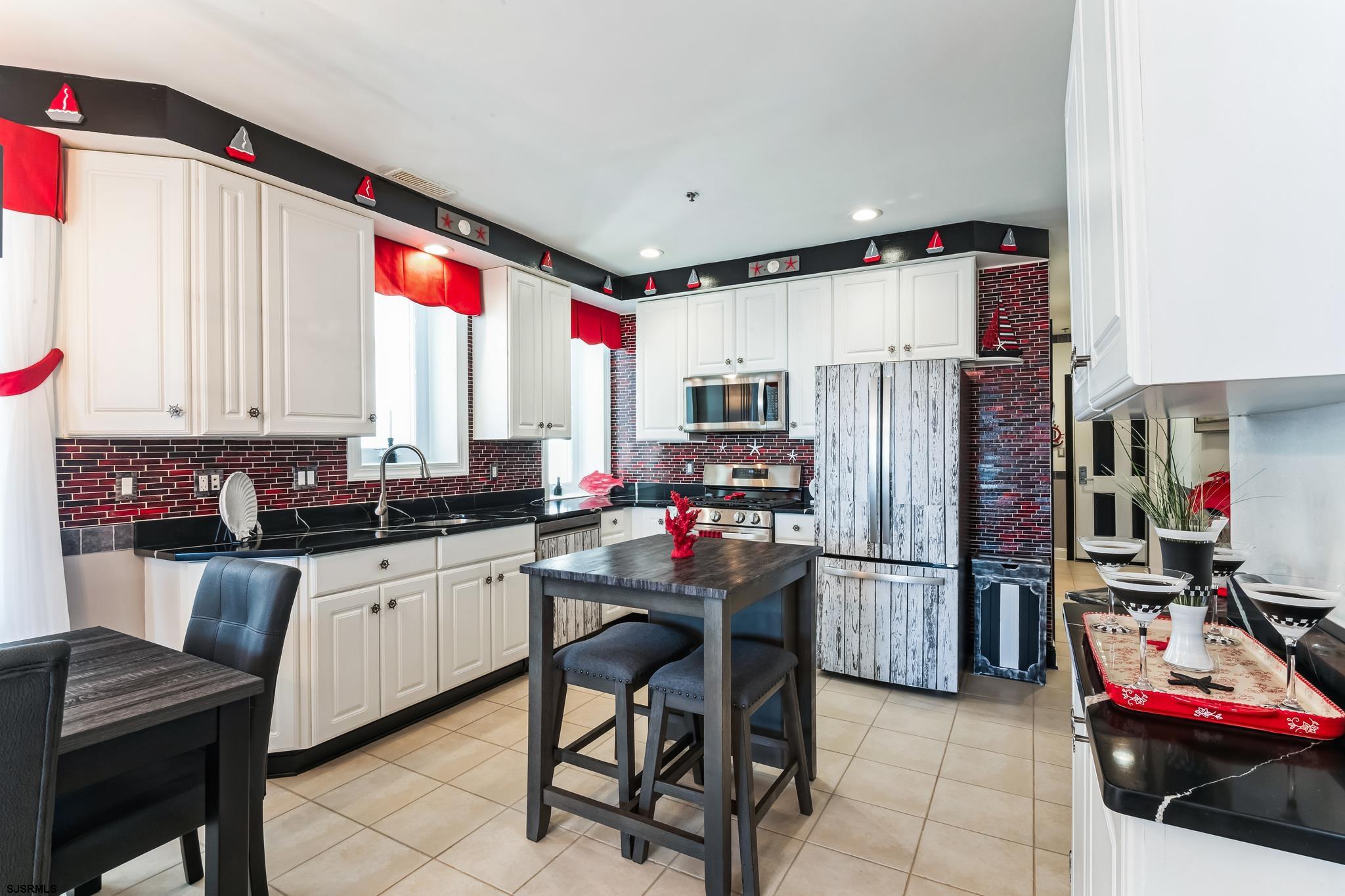 5307 Atlantic Avenue