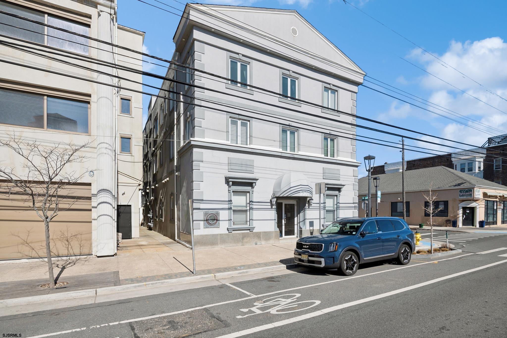 5307 Atlantic Avenue - Picture 2