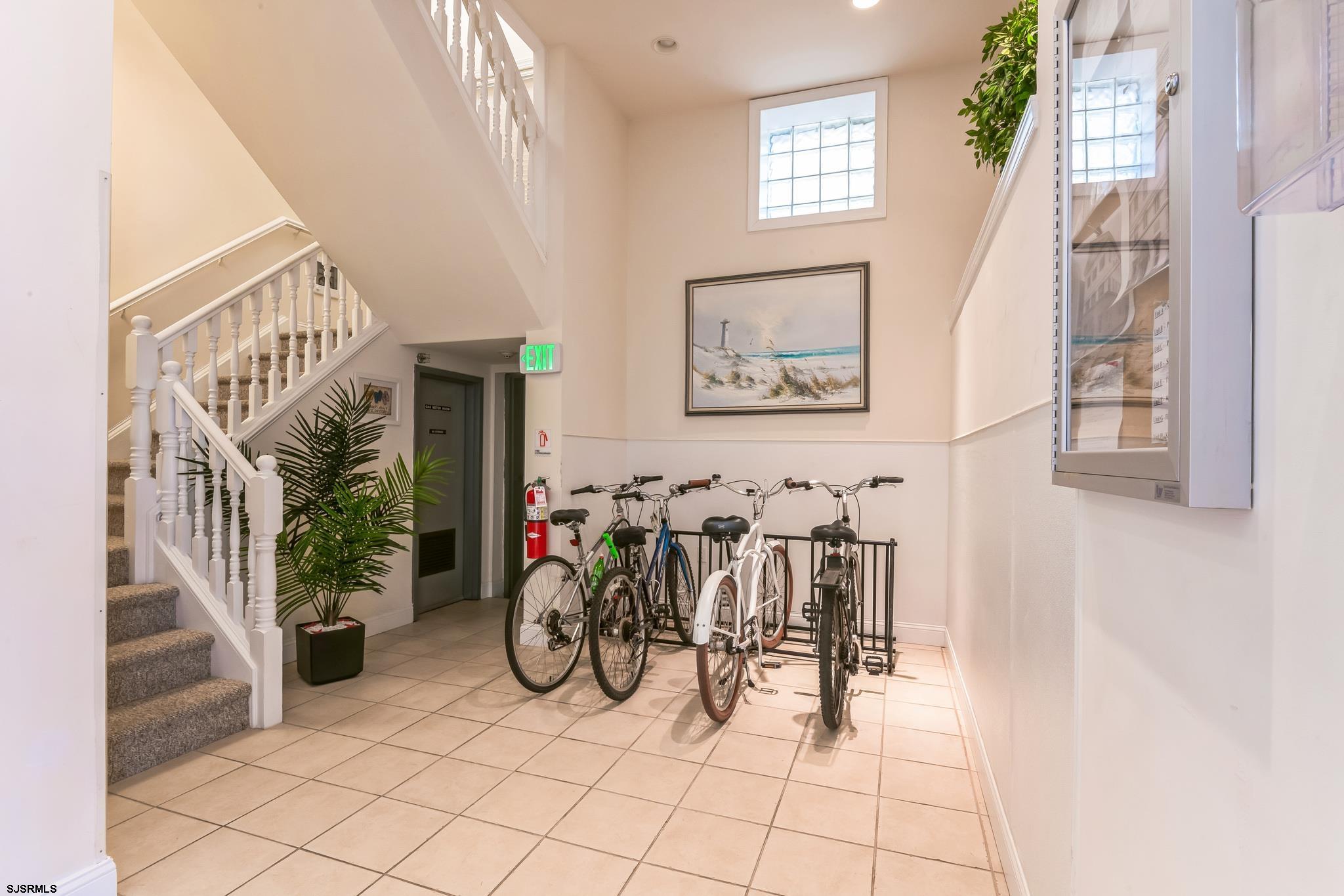 5307 Atlantic Avenue - Picture 3