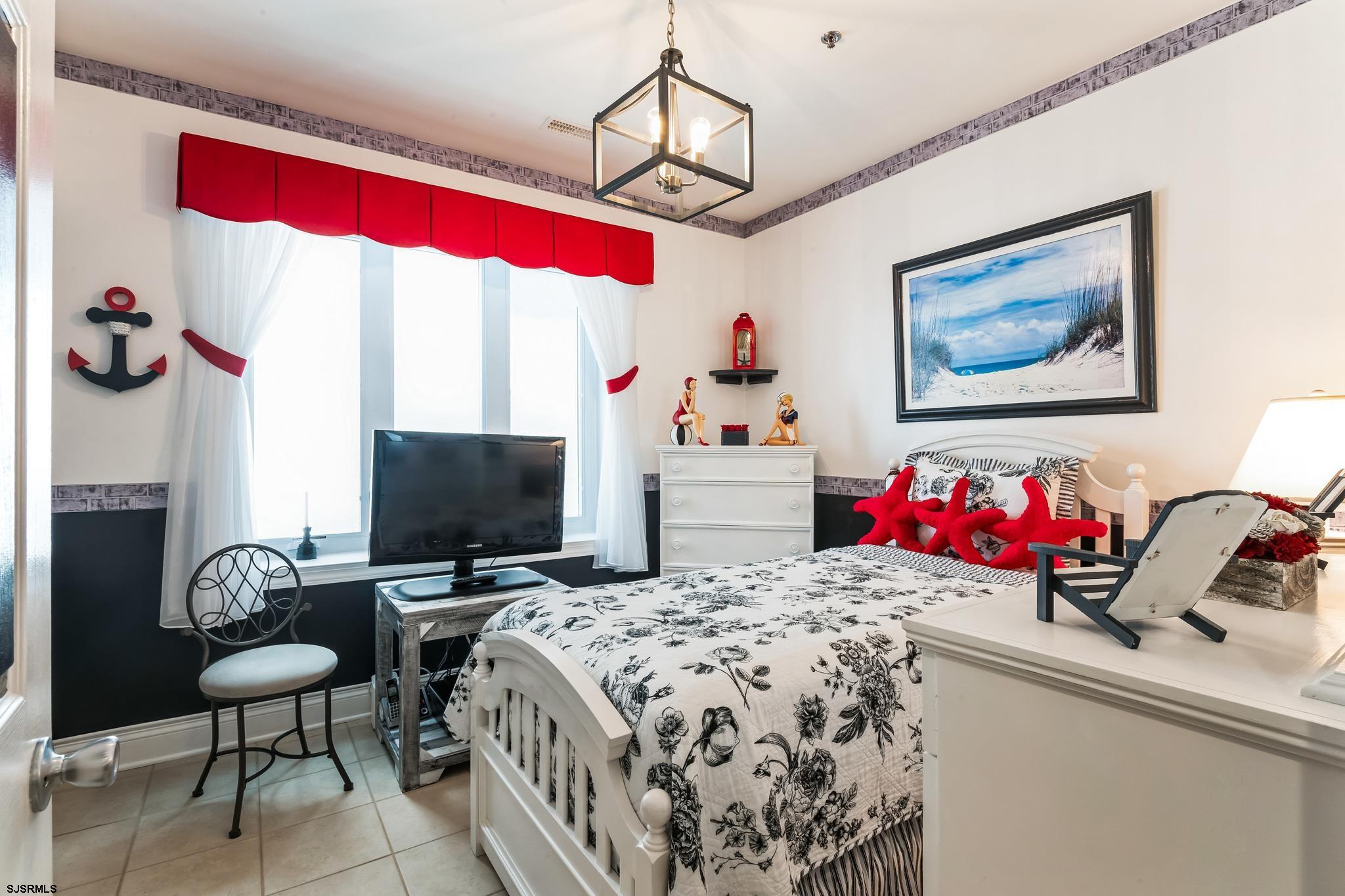 5307 Atlantic Avenue