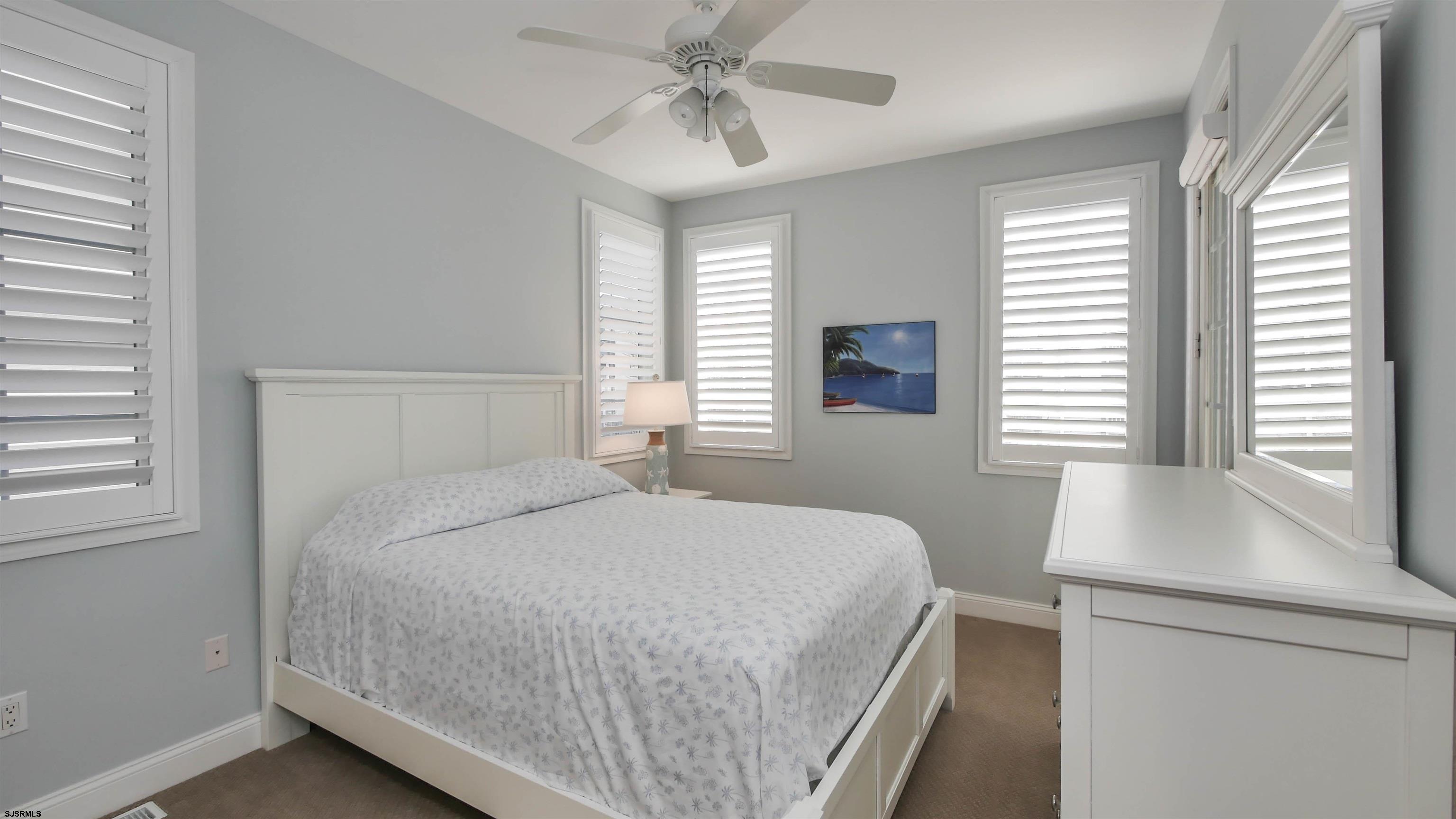 1417 Wesley Avenue - Picture 19