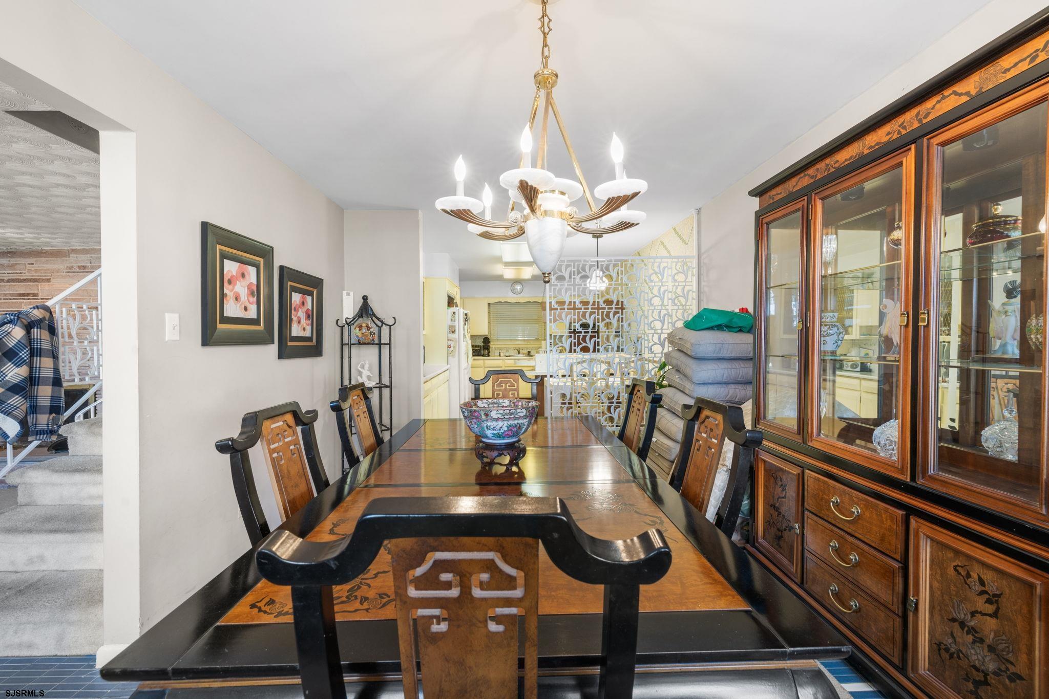 400 N Clermont Avenue