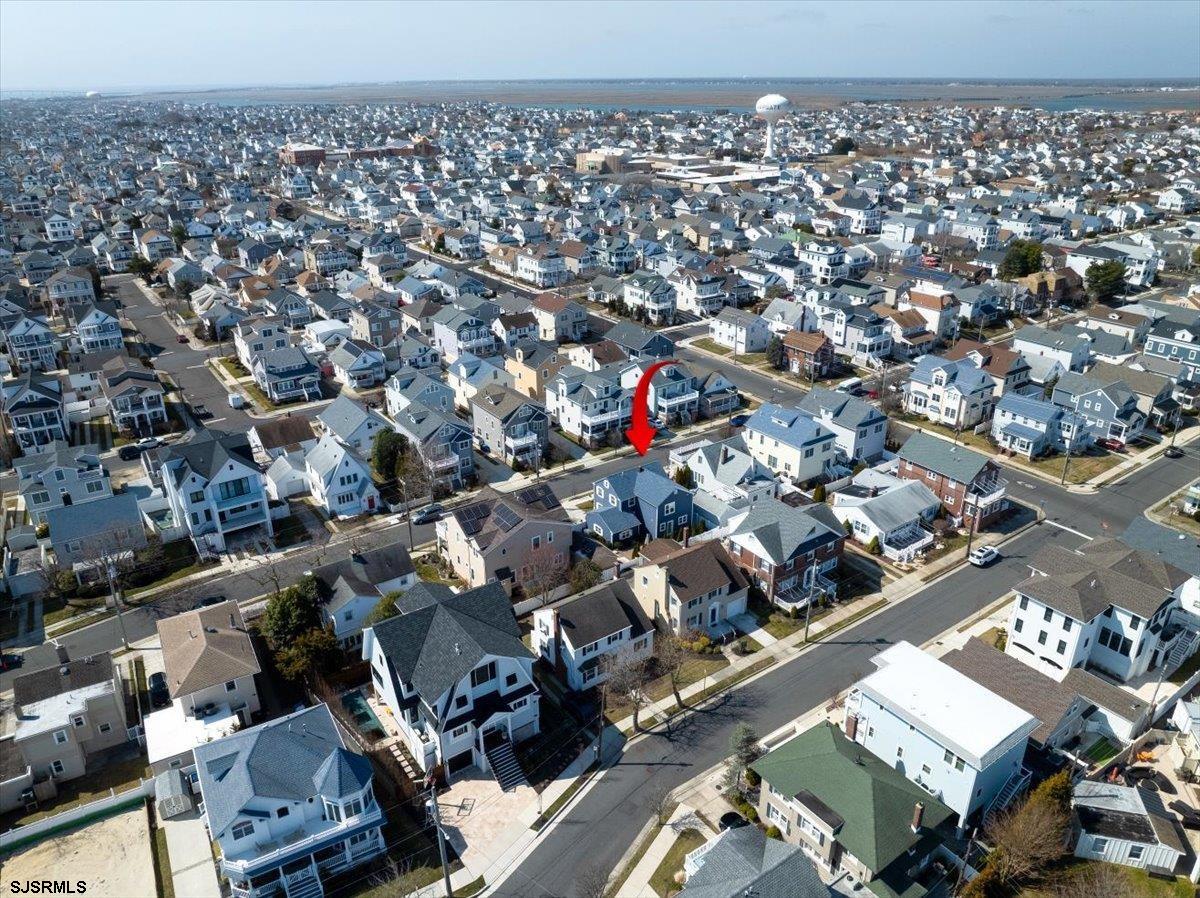31 N Clarendon Avenue