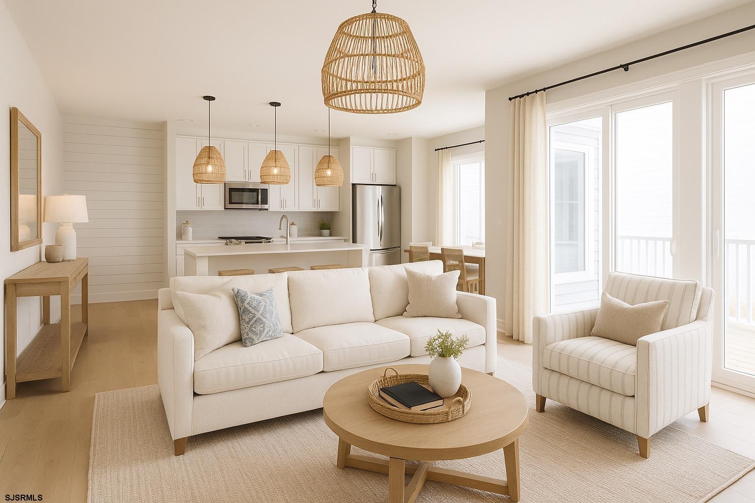 728 Asbury Avenue - Picture 2