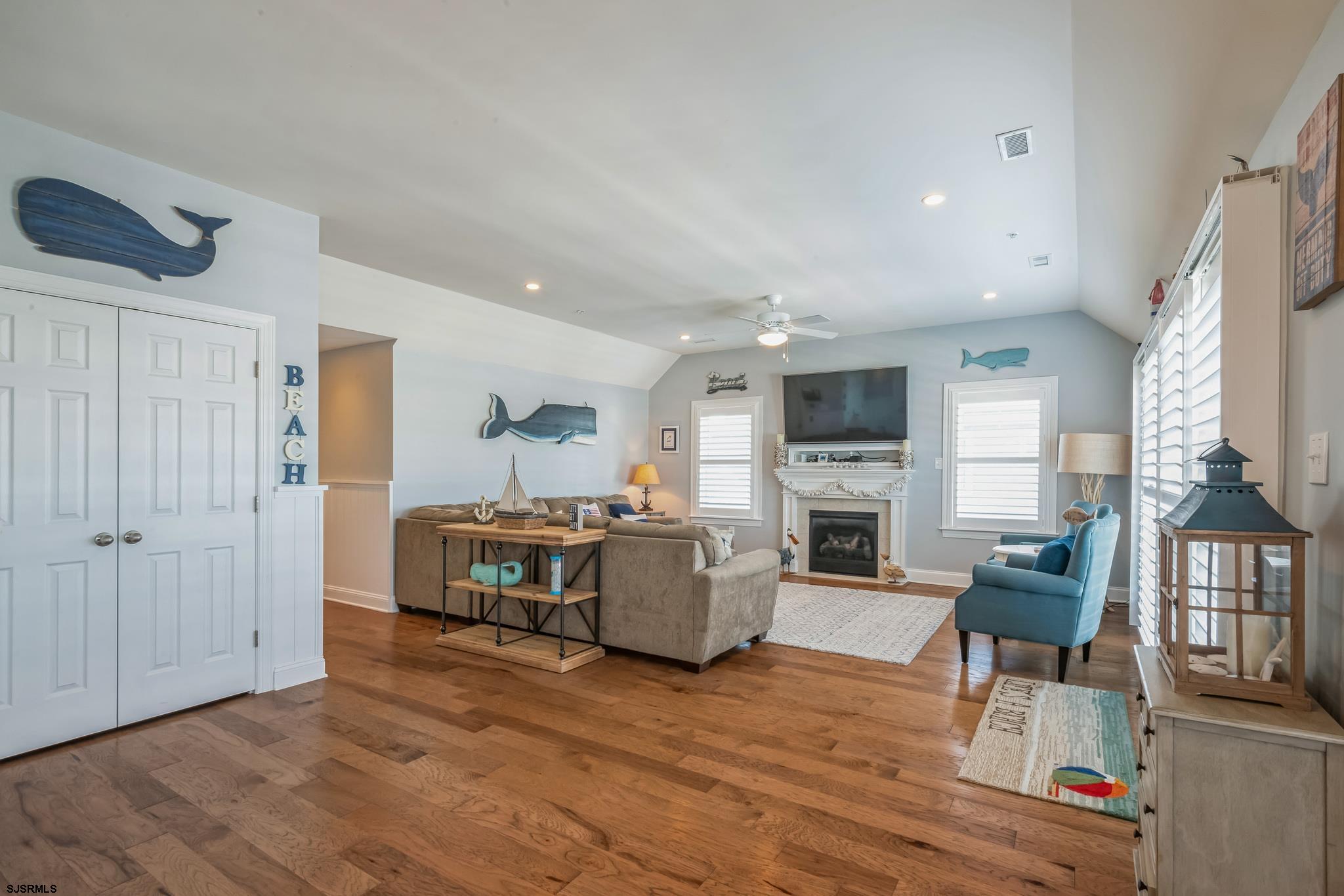 701 8th Street - Picture 1