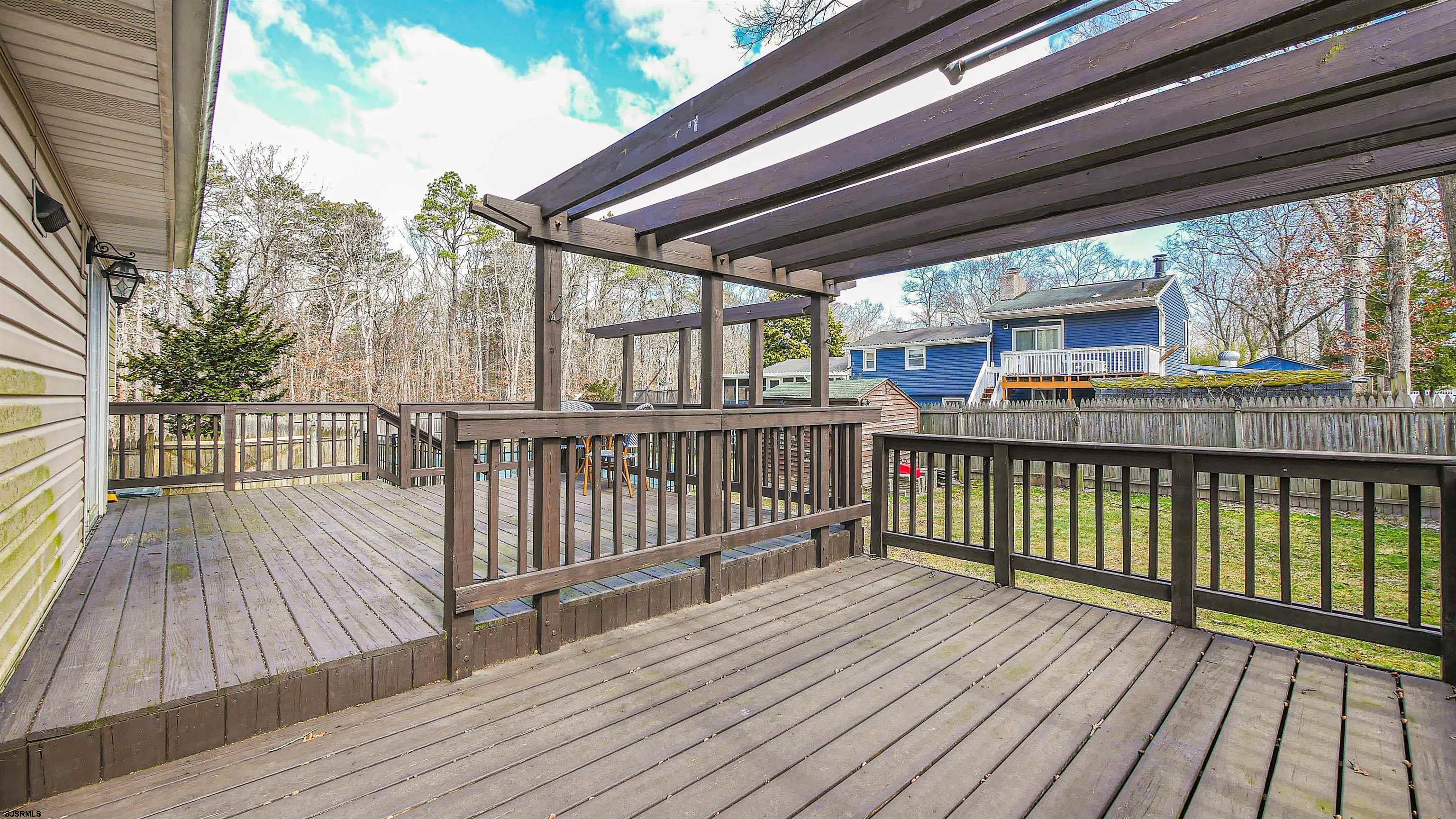 1110 Breakers Avenue