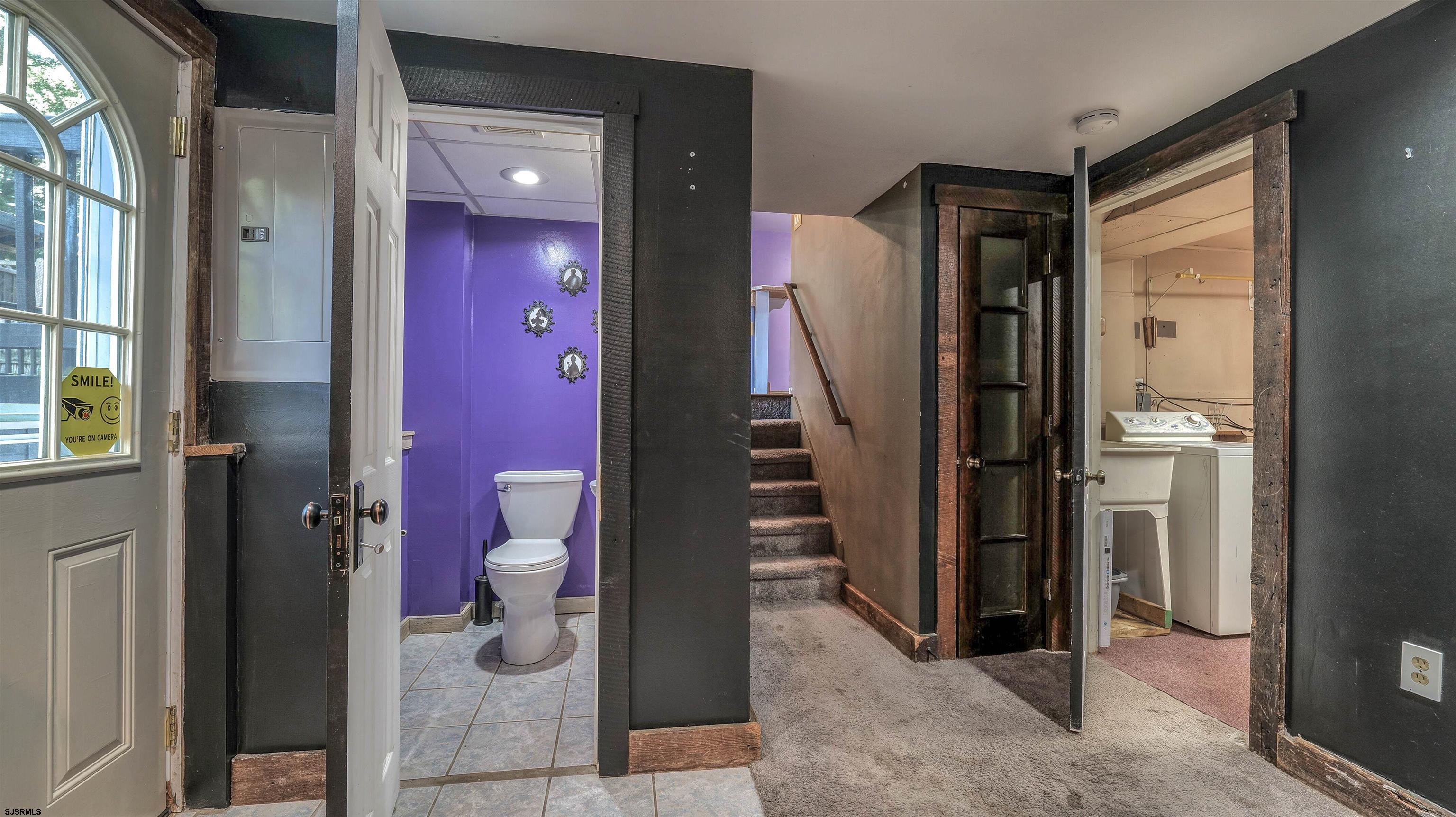 1110 Breakers Avenue