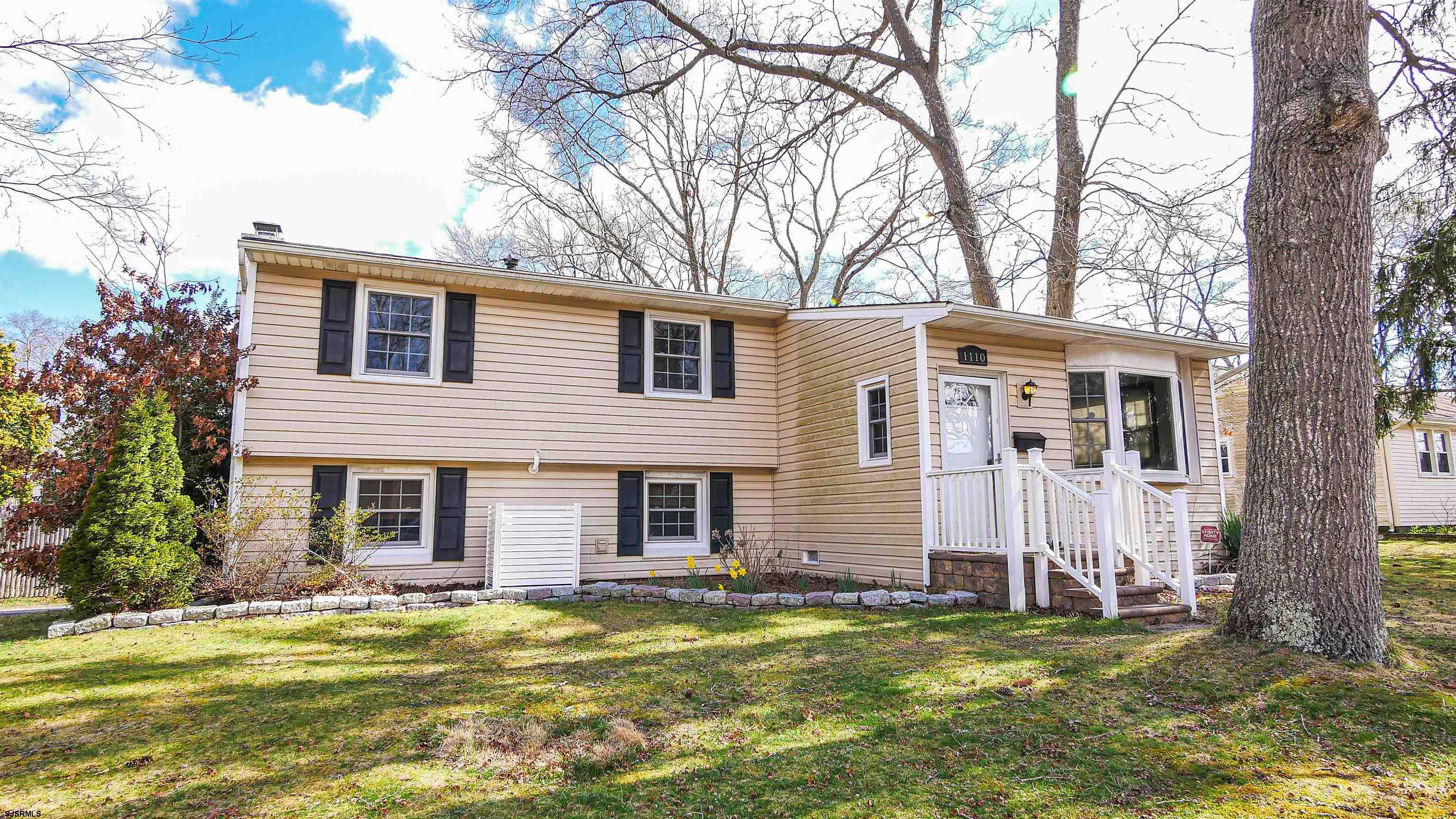 1110 Breakers Avenue