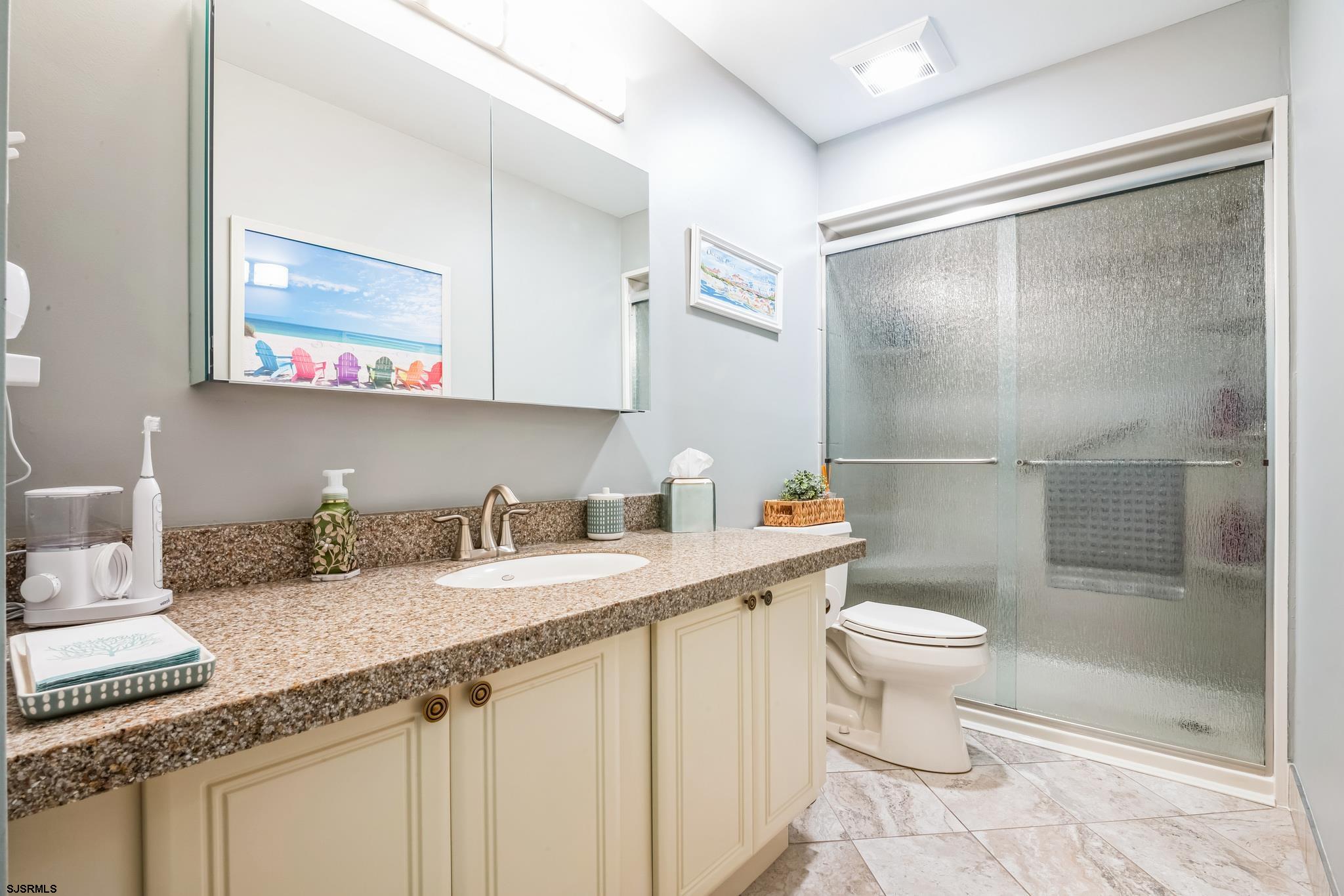 100 Reef Dr