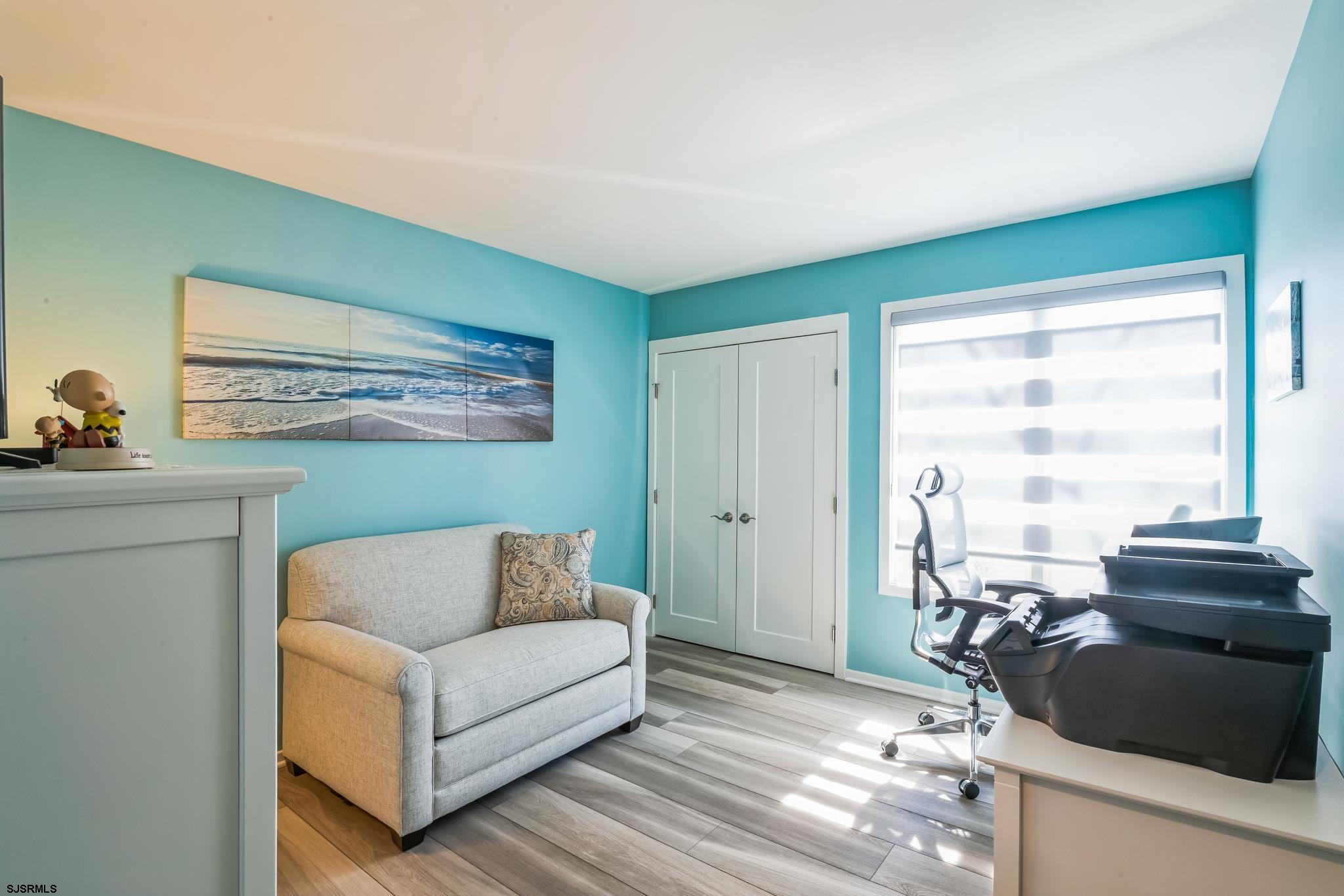 100 Reef Dr