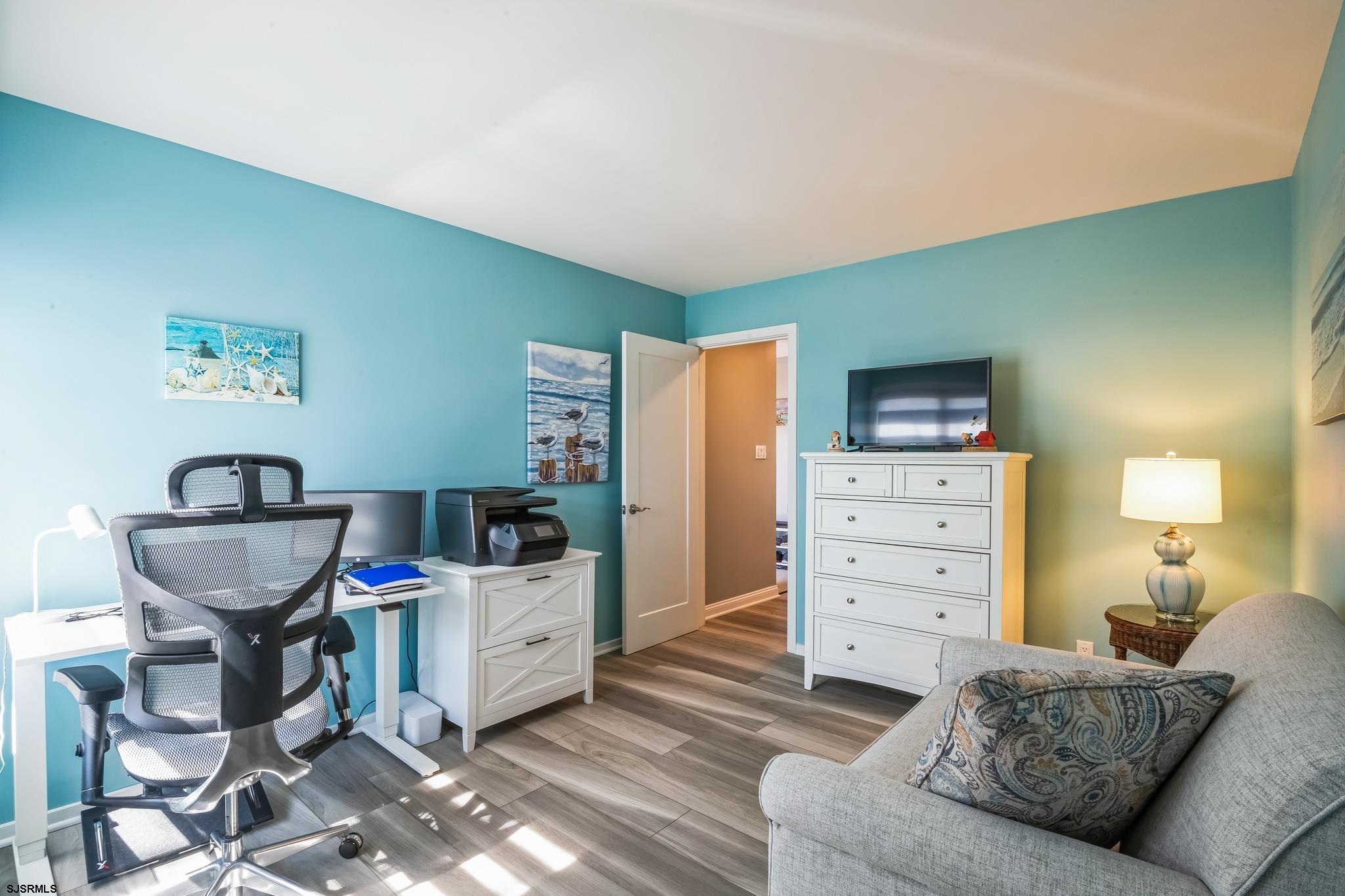 100 Reef Dr