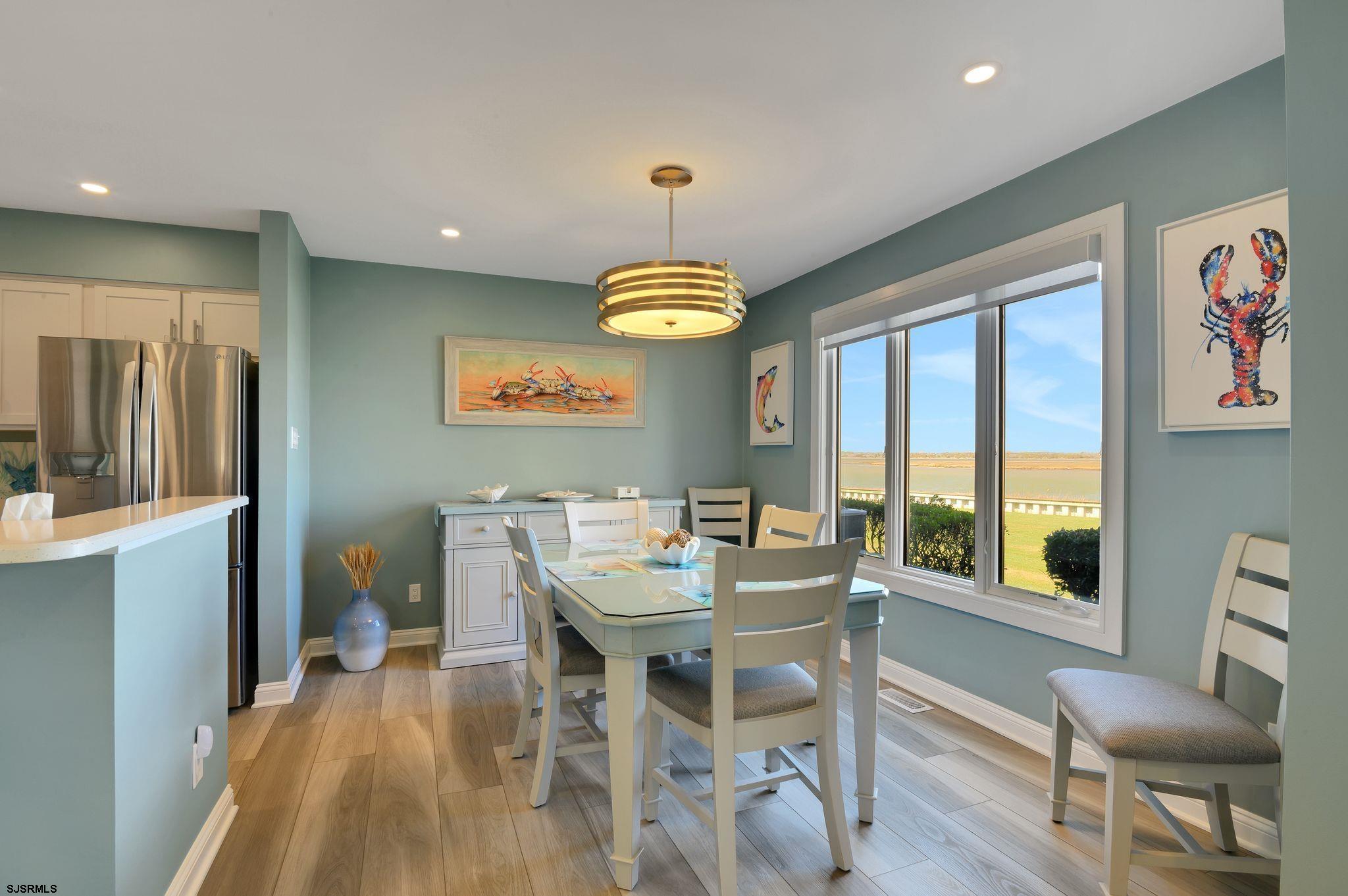 100 Reef Dr
