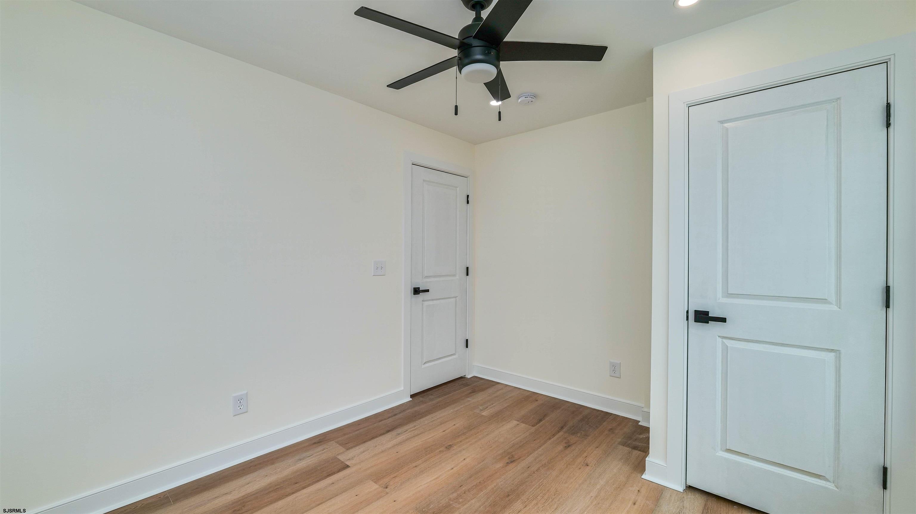 108 N Clermont Avenue