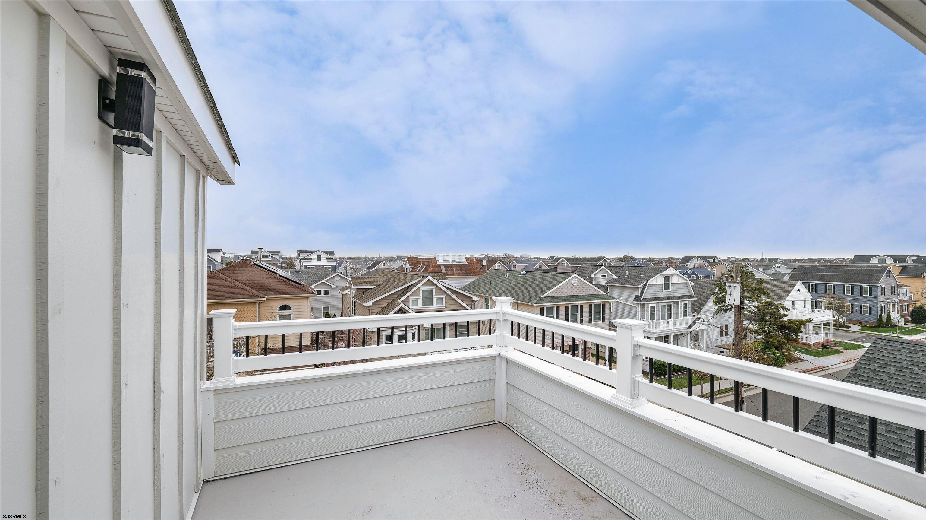 108 N Clermont Avenue