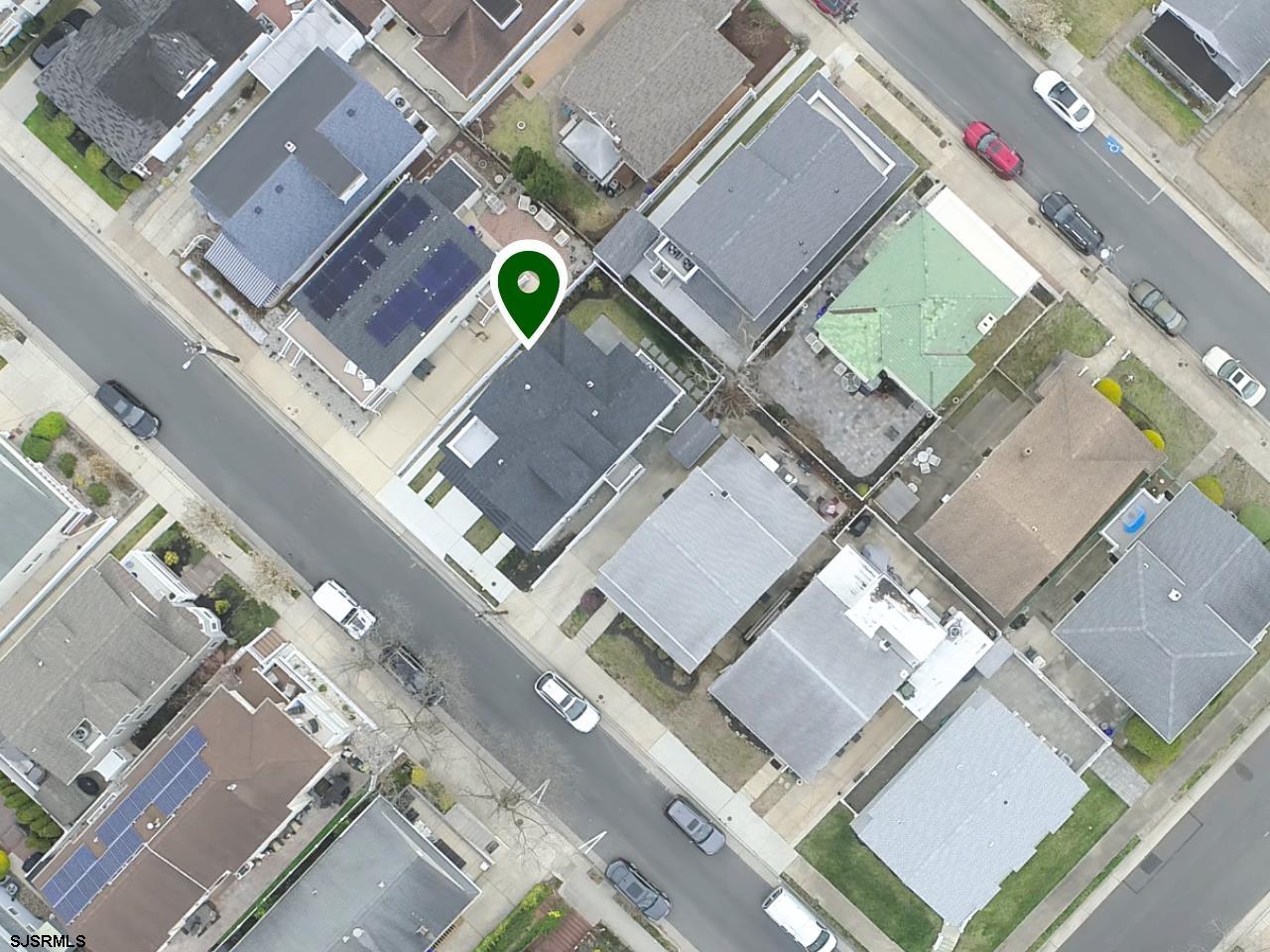108 N Clermont Avenue