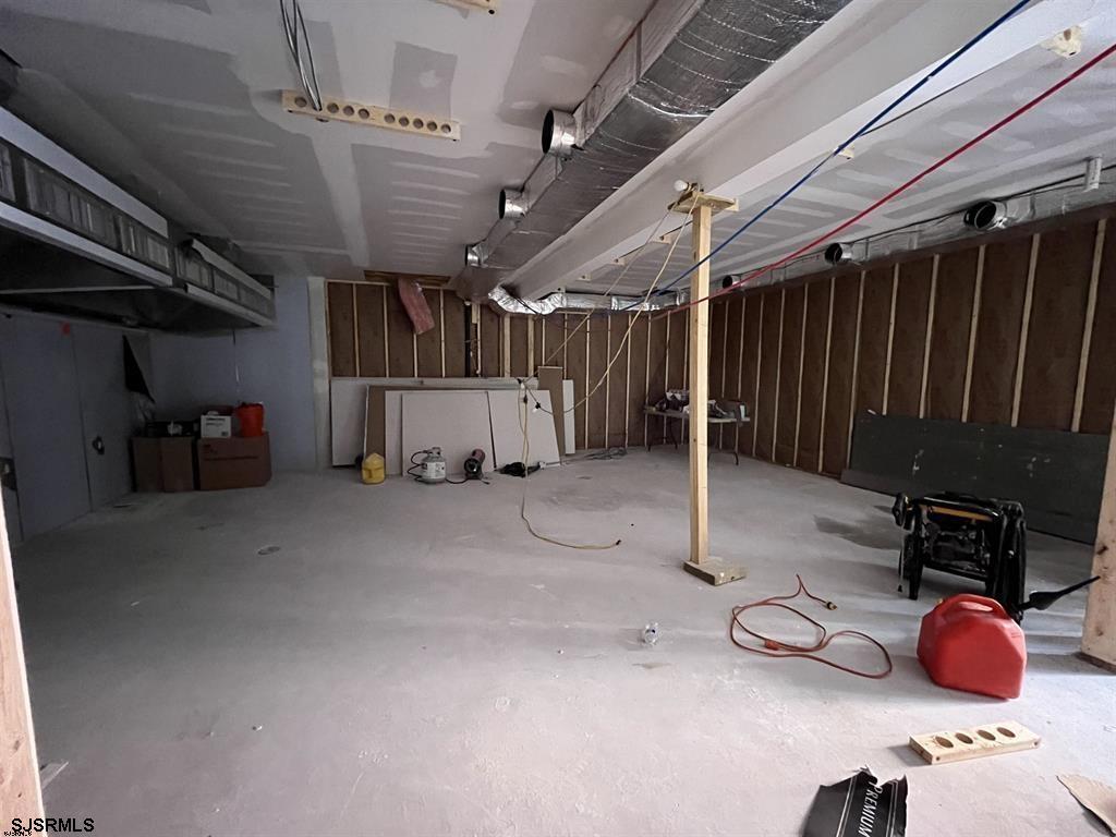 5217 Ventnor Avenue - Picture 4