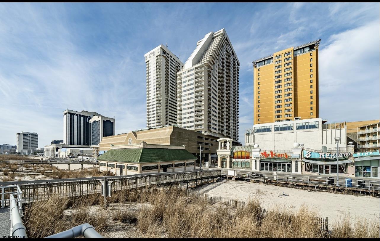 3101 Boardwalk