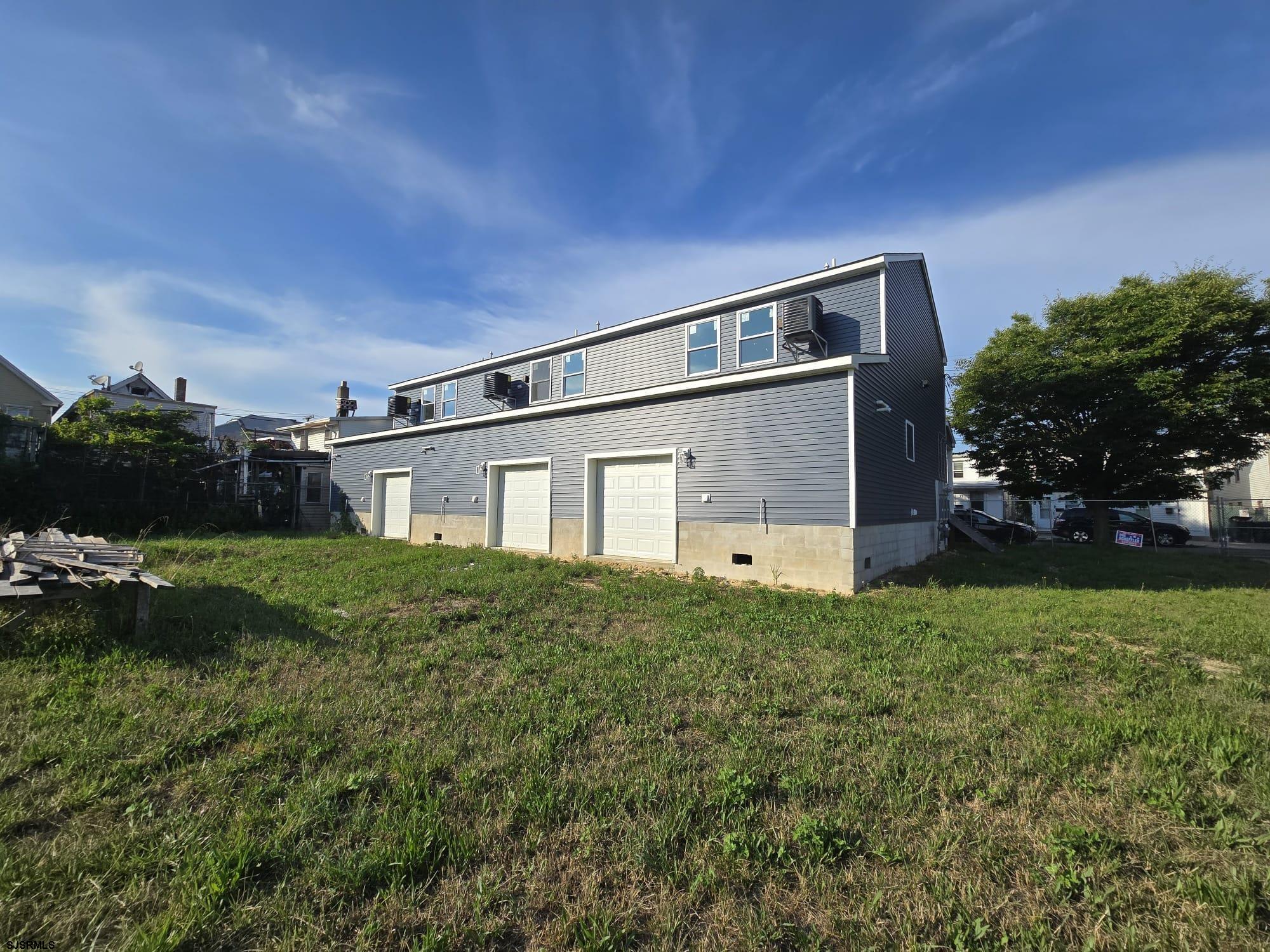 36 N Texas Avenue - Picture 1