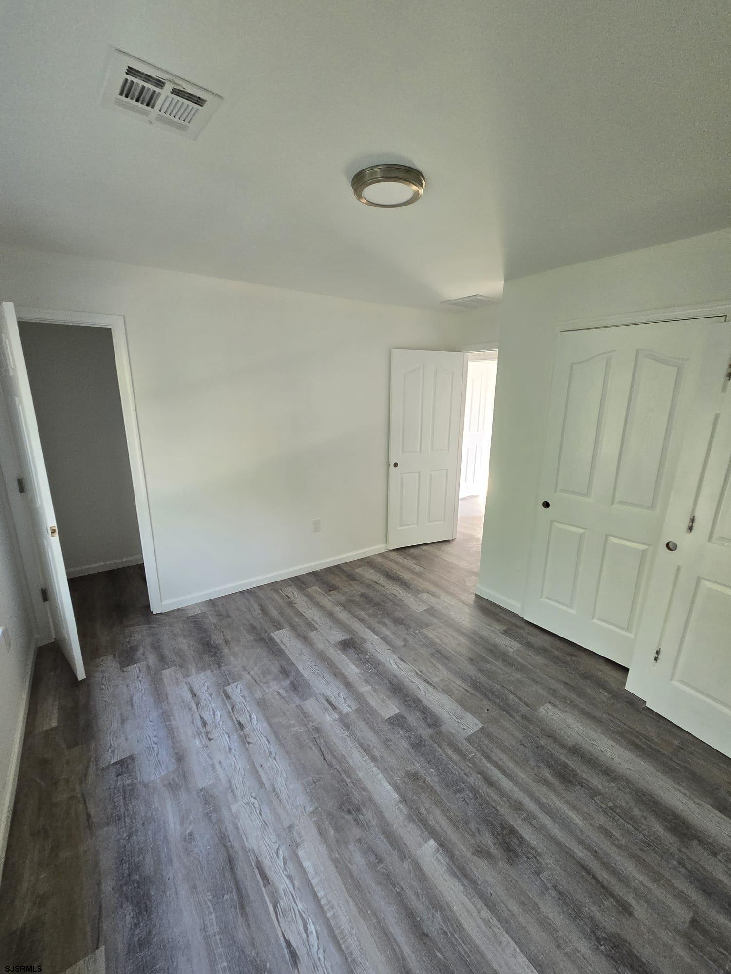 36 N Texas Avenue